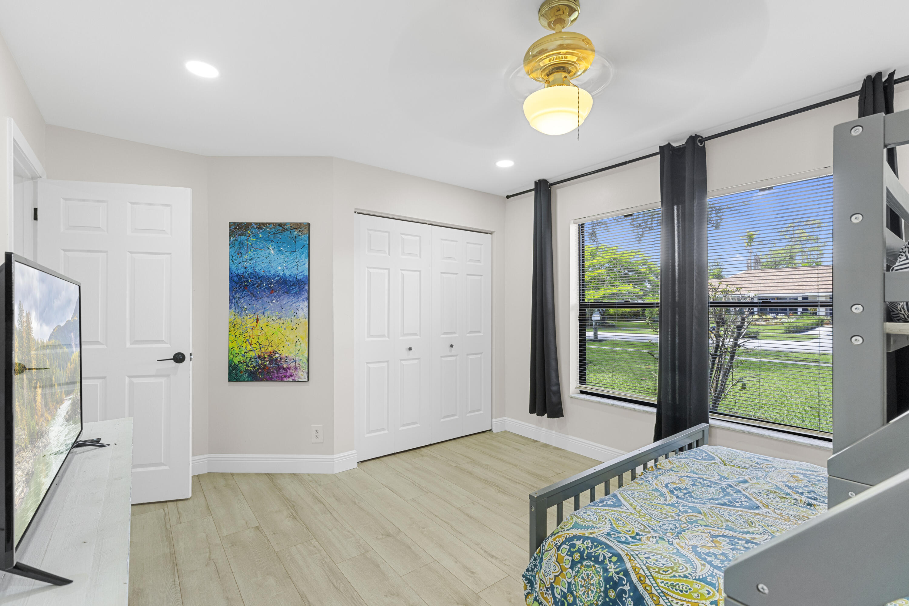 GREENVIEW SHORES 1 OF WELLINGTON - Residential