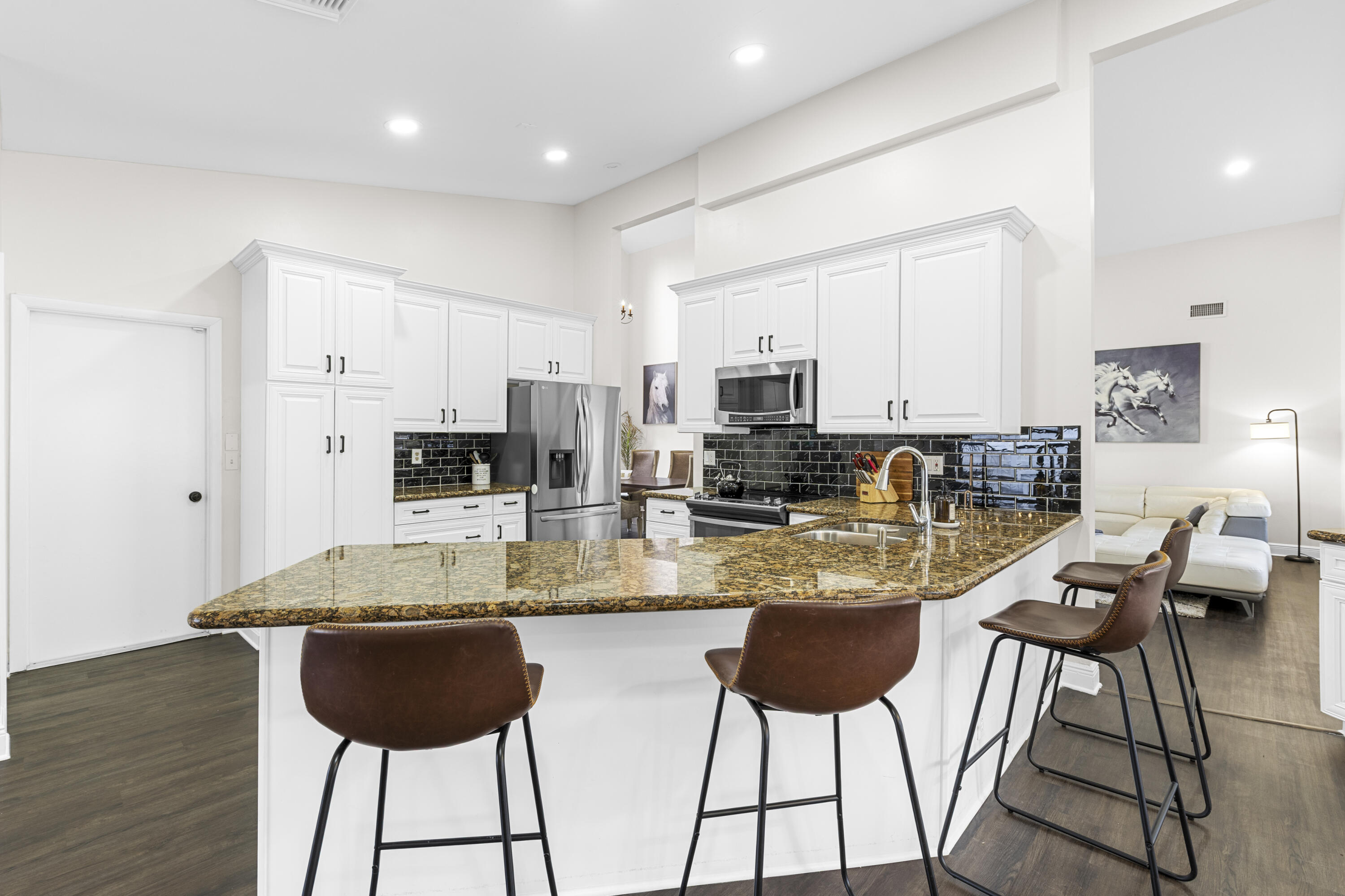 GREENVIEW SHORES 1 OF WELLINGTON - Residential