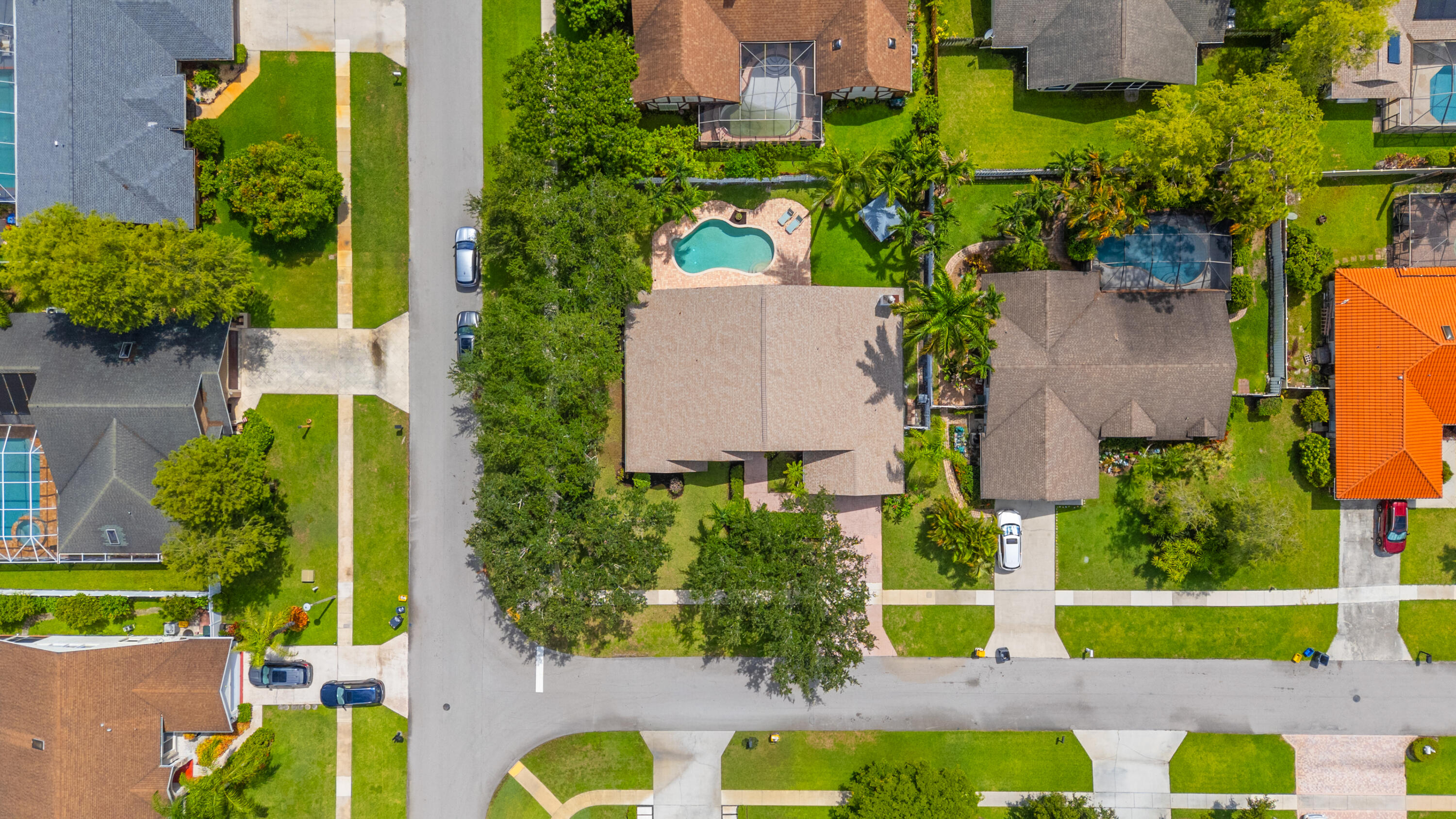 GREENVIEW SHORES 1 OF WELLINGTON - Residential
