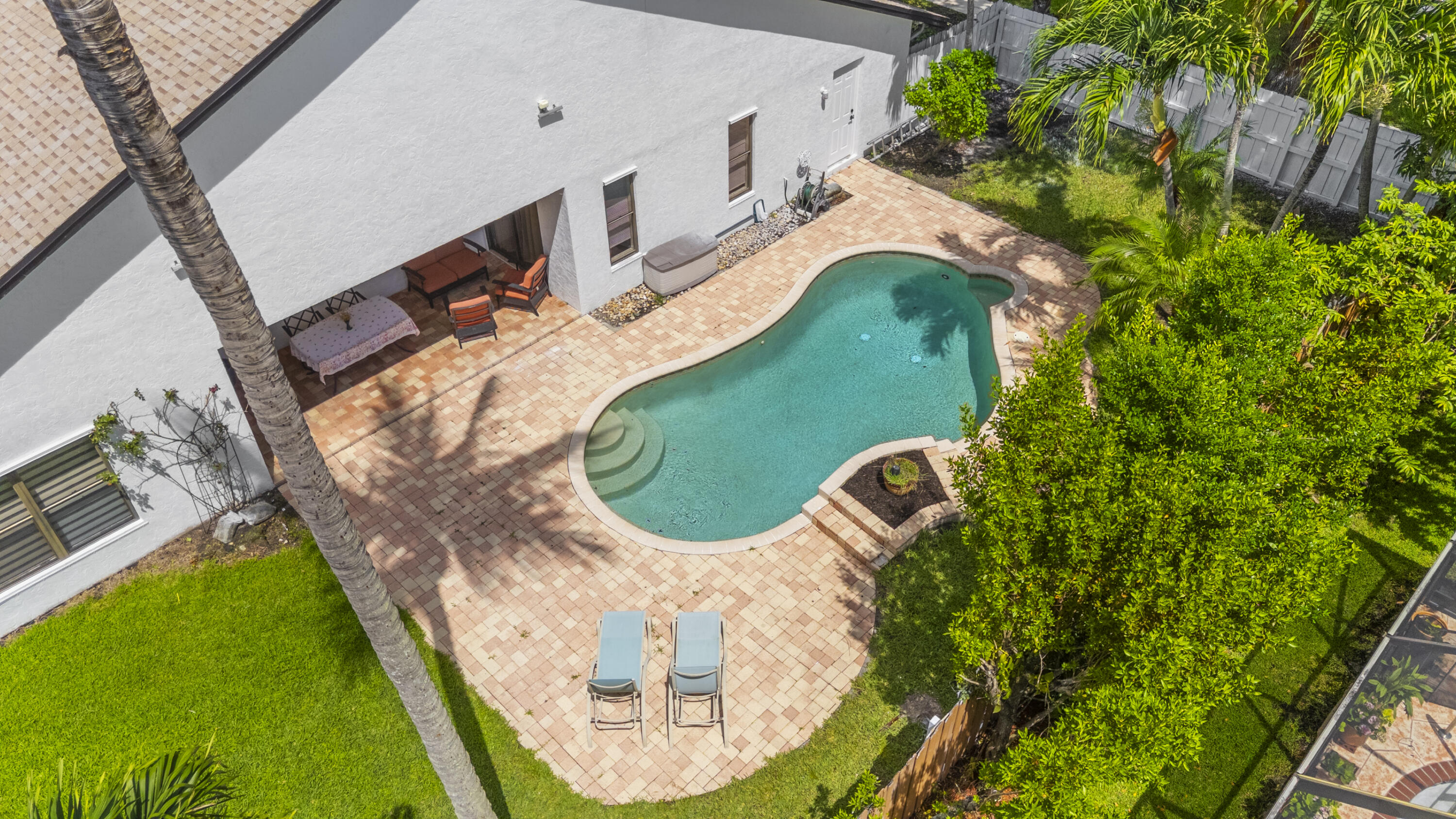 GREENVIEW SHORES 1 OF WELLINGTON - Residential