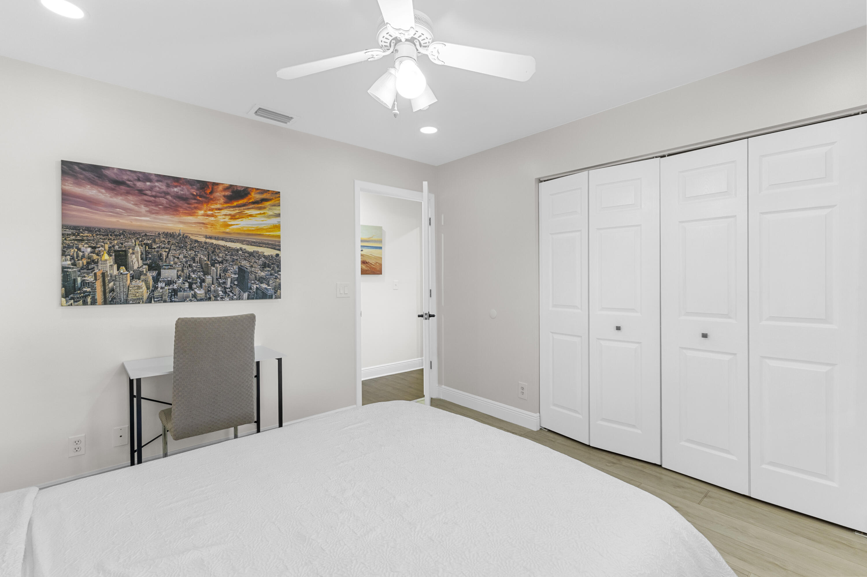 GREENVIEW SHORES 1 OF WELLINGTON - Residential