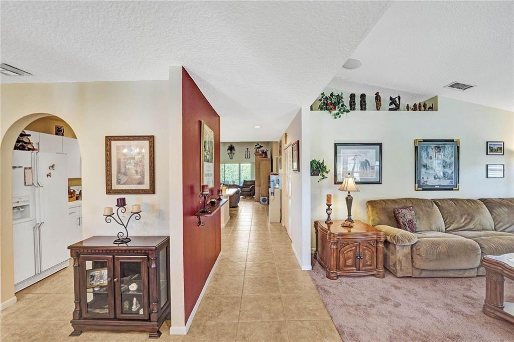 LAKE CHARLESTON - Residential