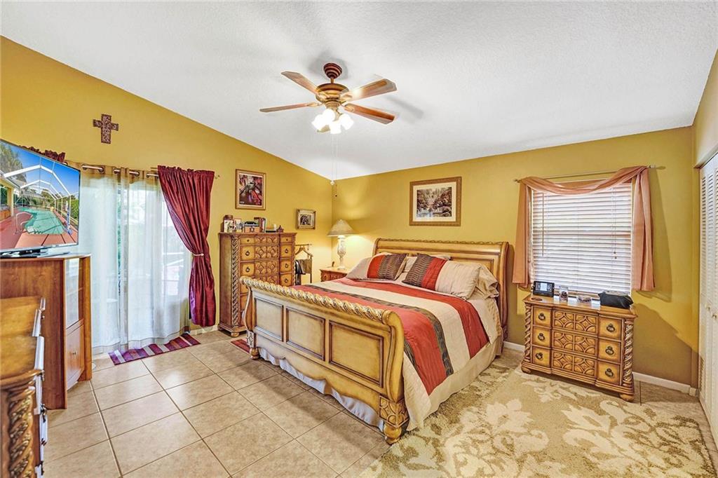 LAKE CHARLESTON - Residential
