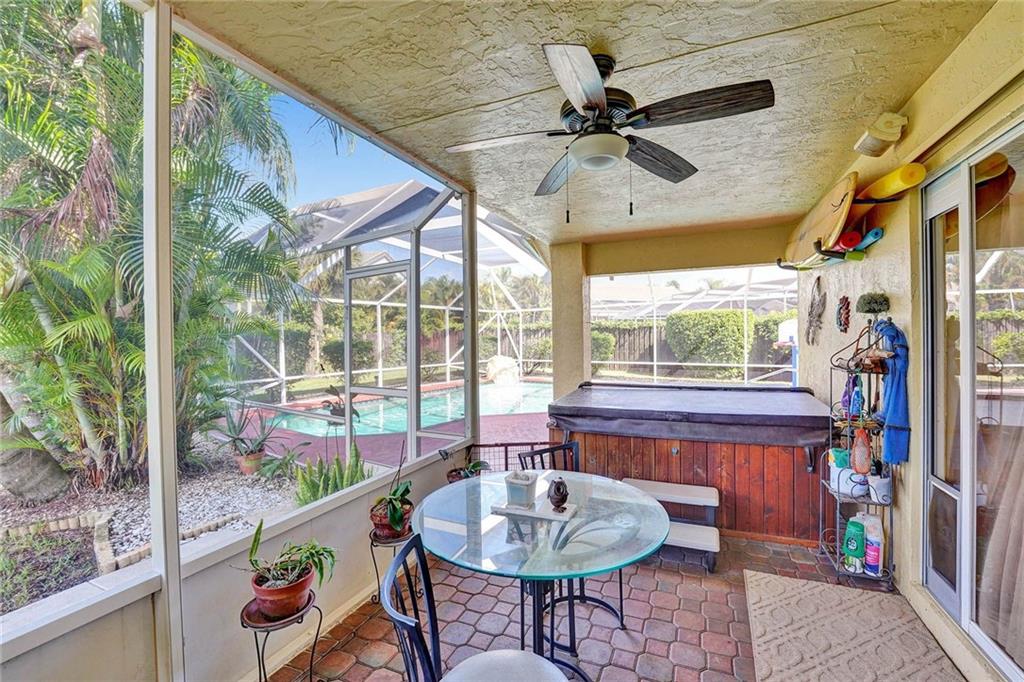 LAKE CHARLESTON - Residential