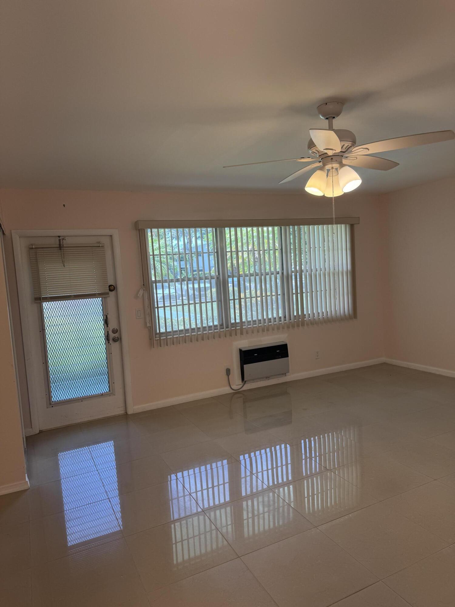 TILFORD V CONDO - Residential