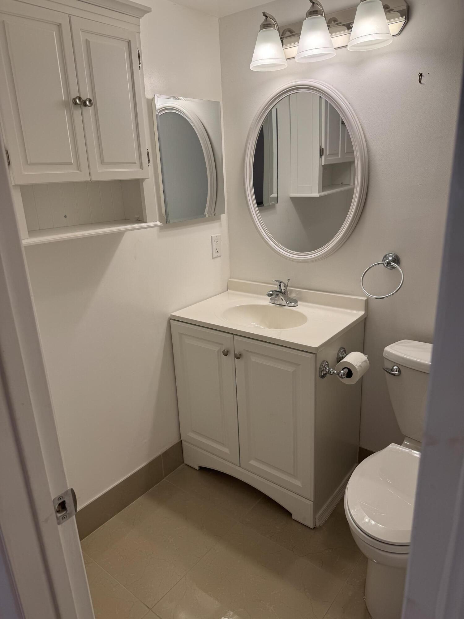 TILFORD V CONDO - Residential