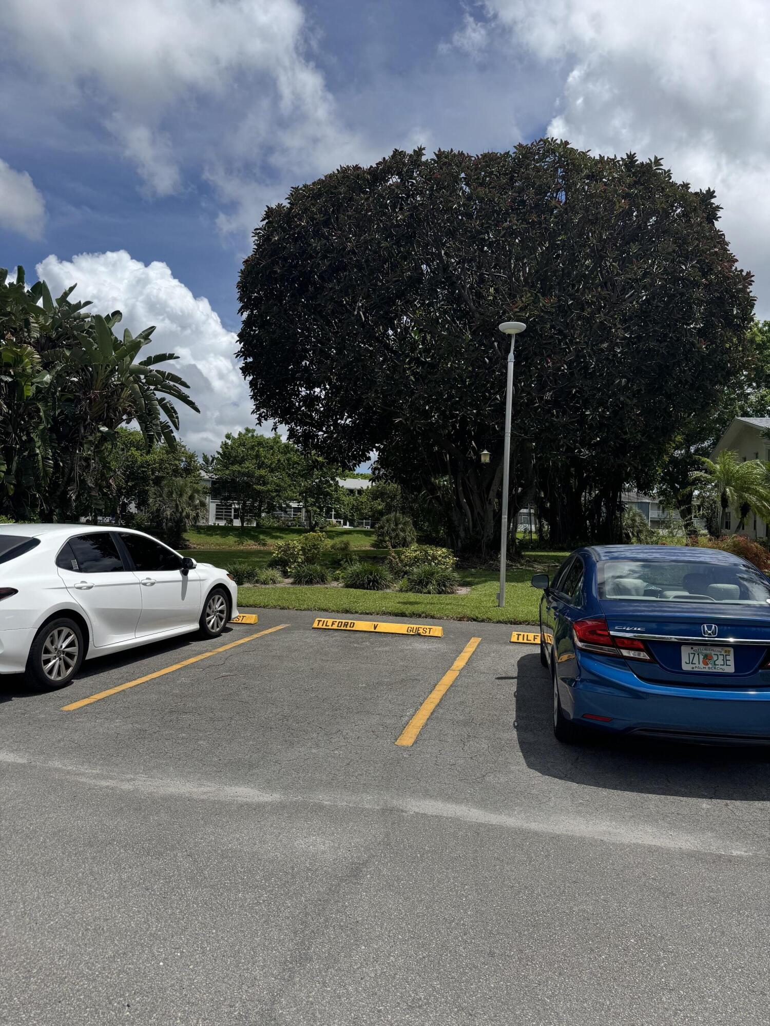 TILFORD V CONDO - Residential