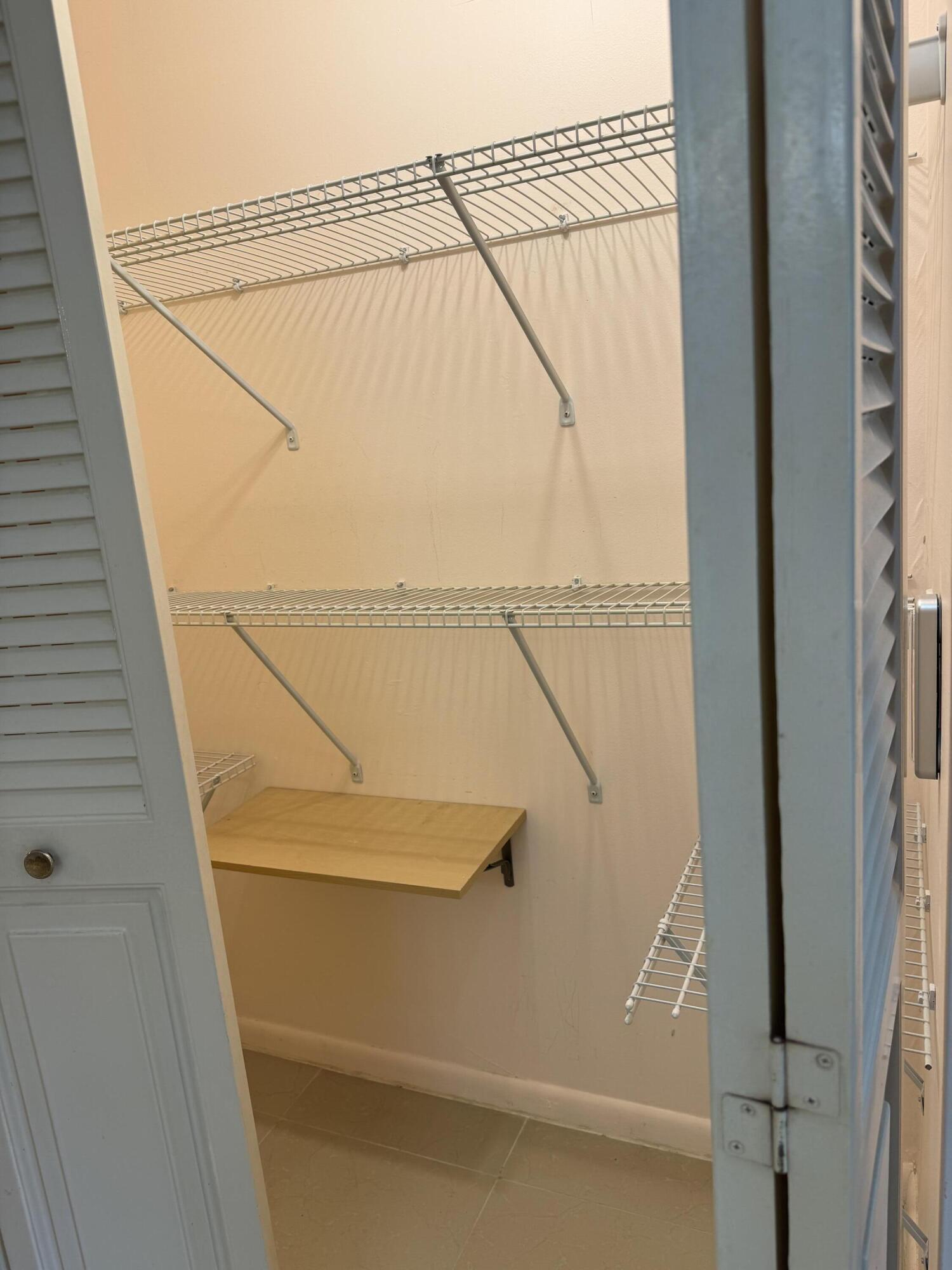 TILFORD V CONDO - Residential