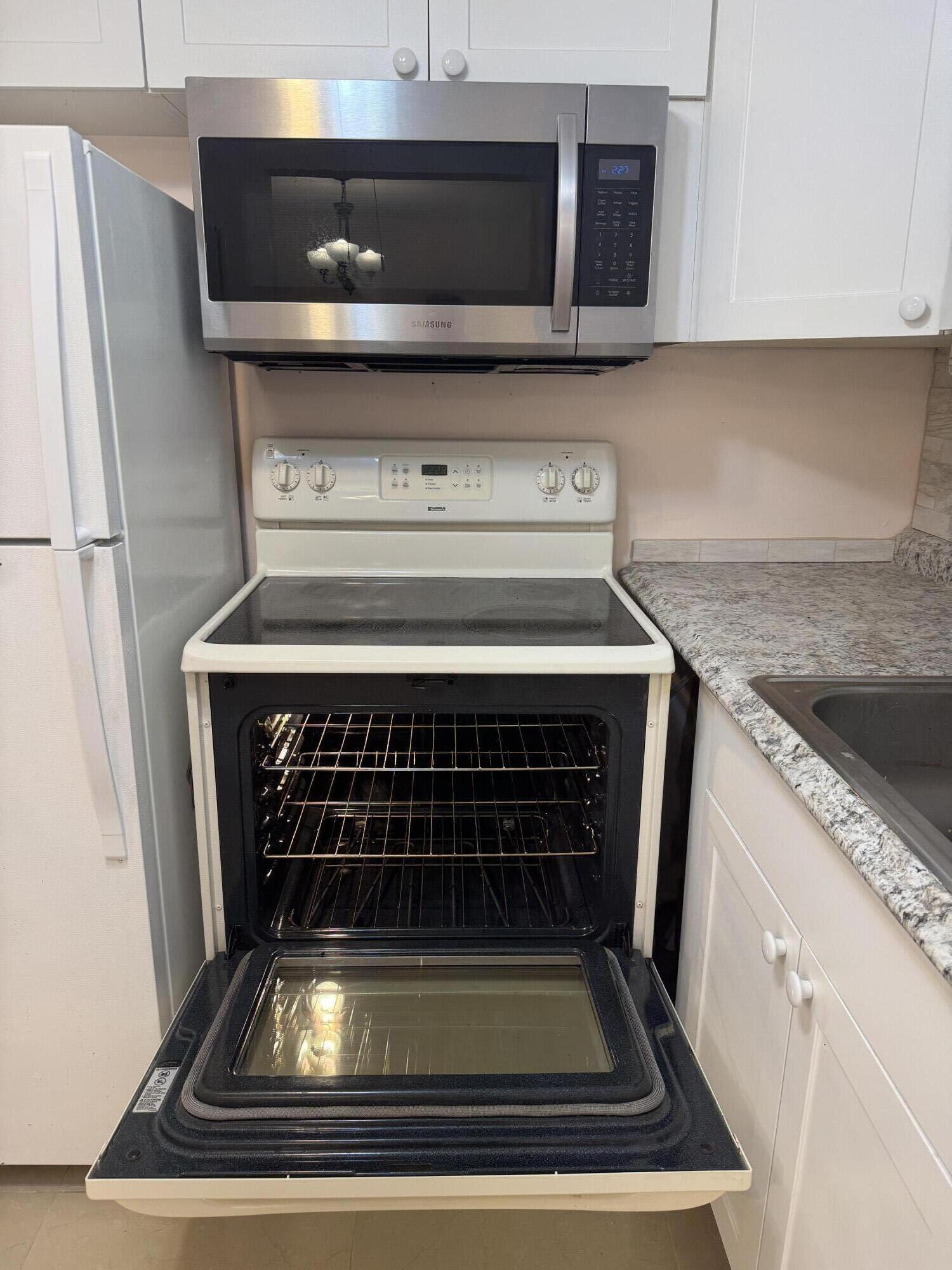 TILFORD V CONDO - Residential