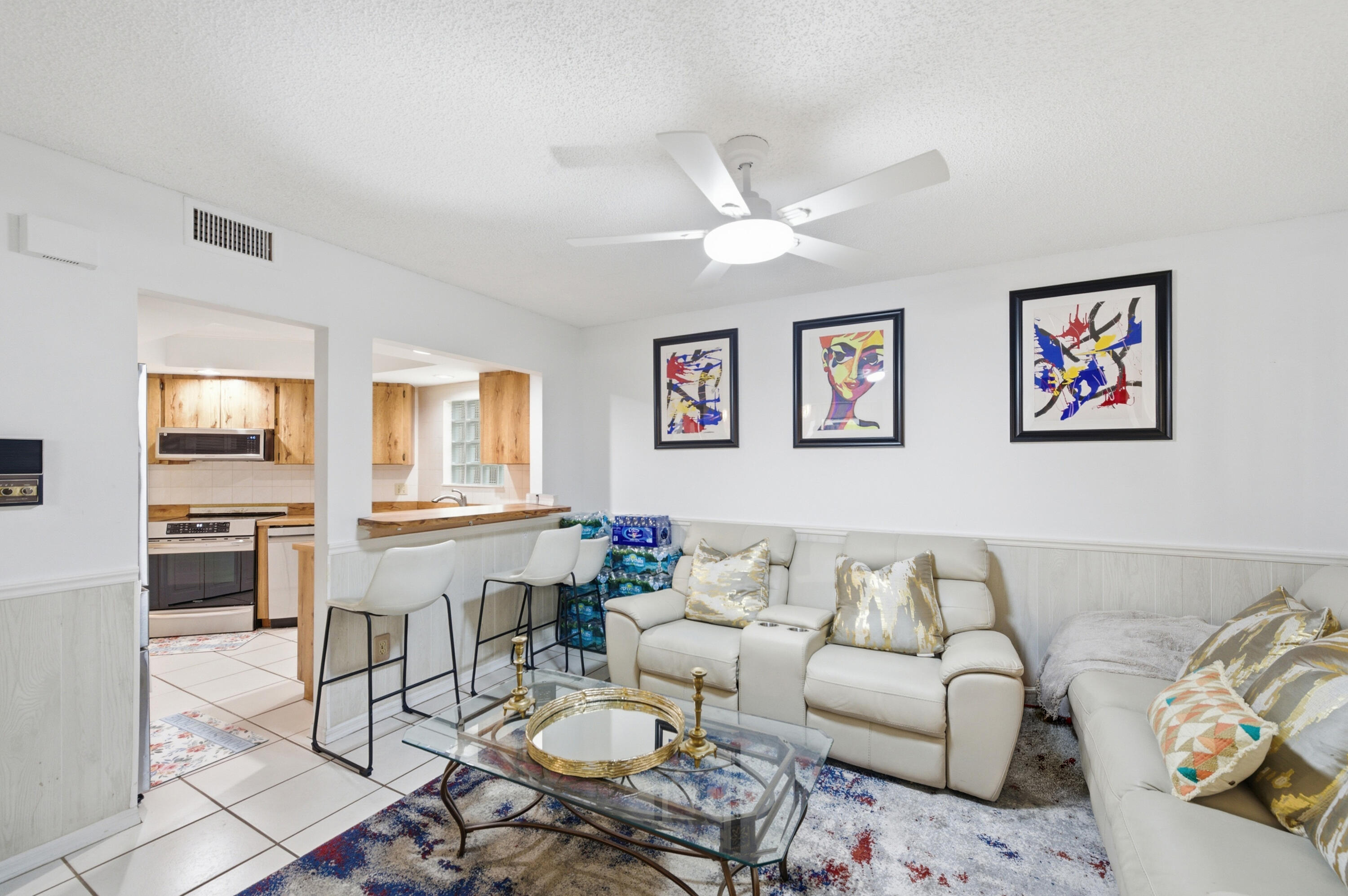WEYBRIDGE TOWNHOMES PH II - Residential