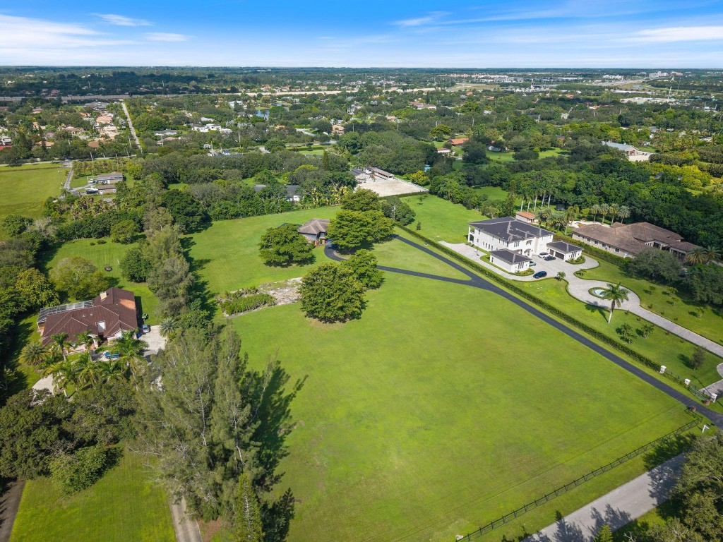 Sunshine Ranches - Residential