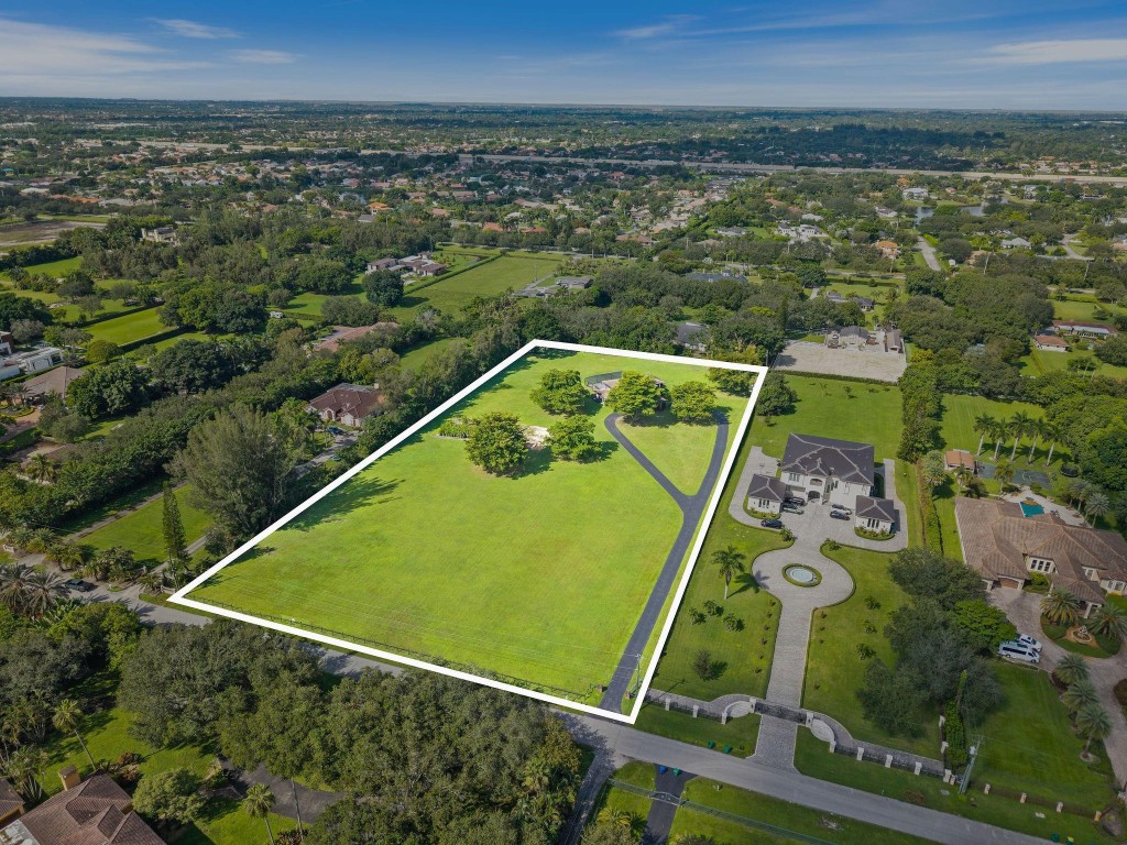 Sunshine Ranches - Residential