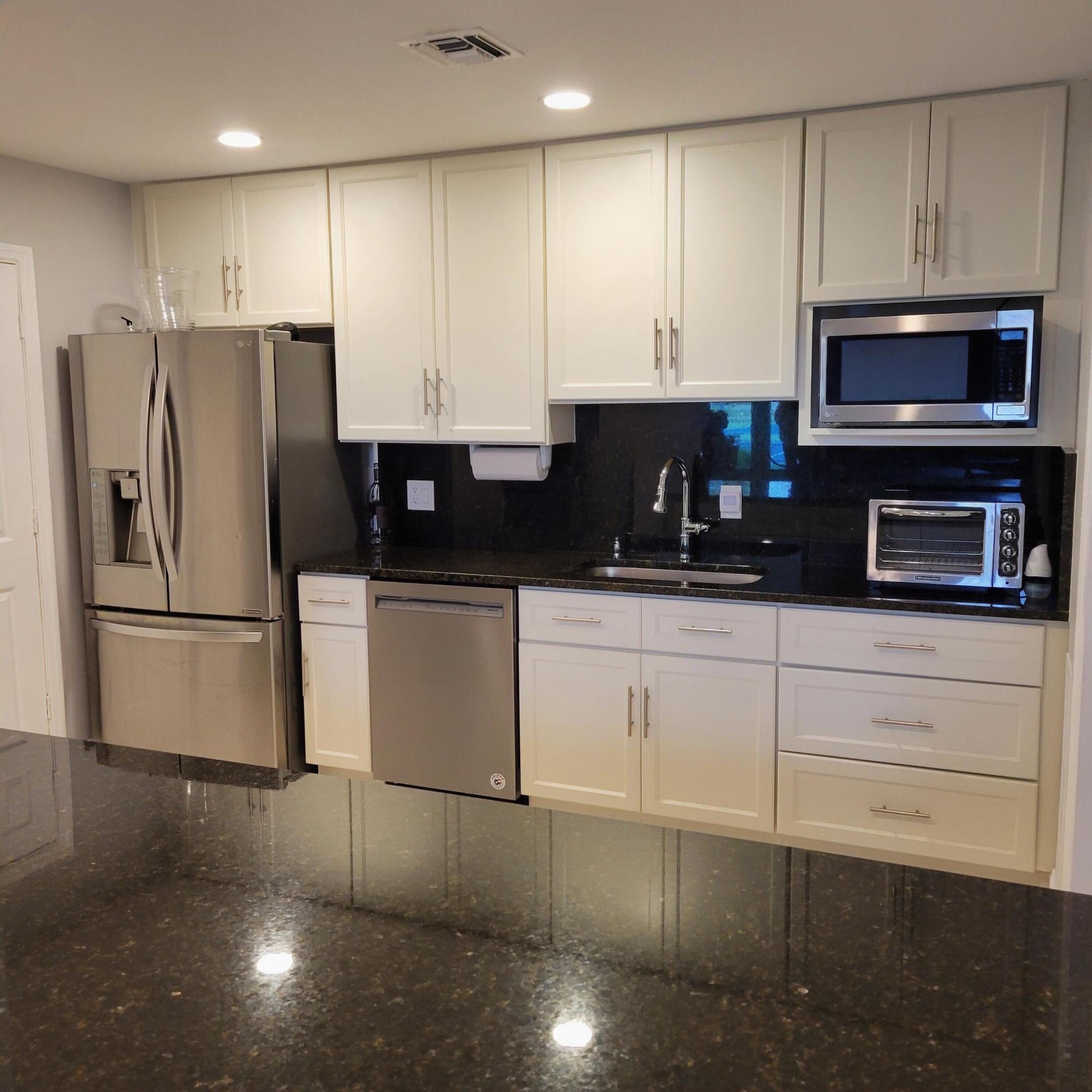 SOUTH LAKE CONDO - Residential