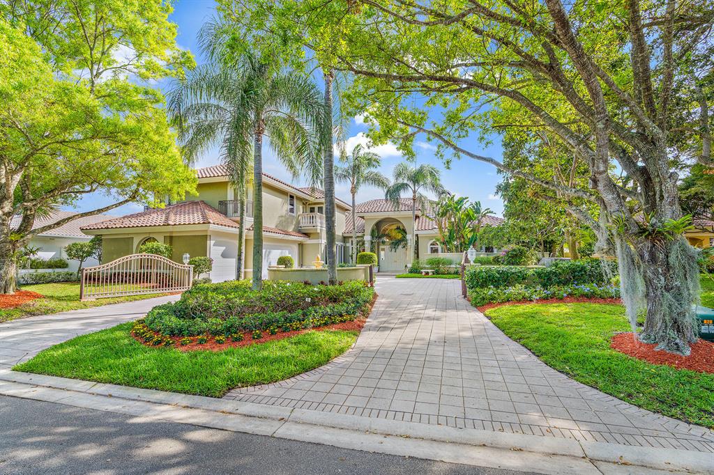 Admirals Cove - Residential
