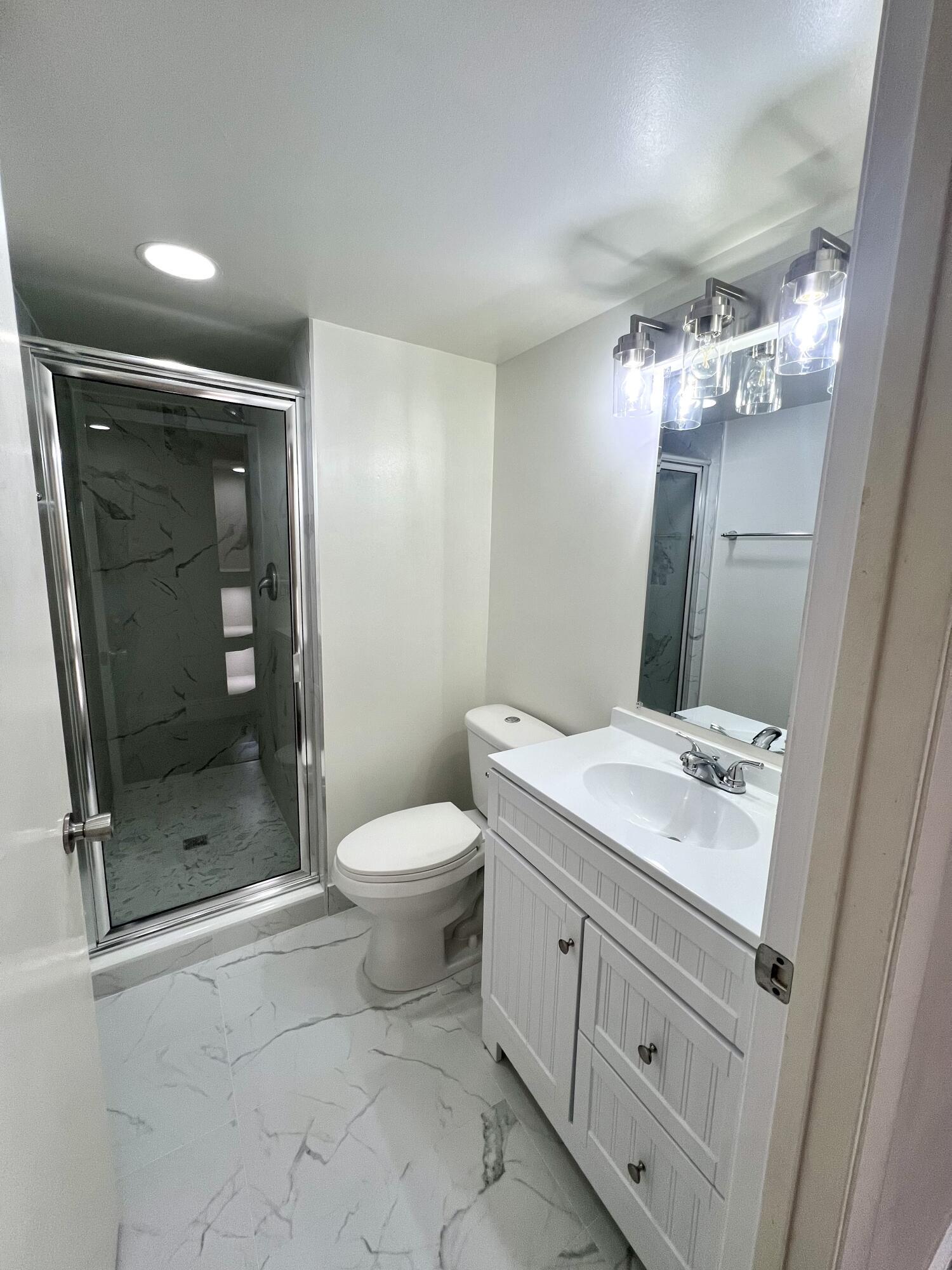 ISLE OF SANDALFOOT CONDO 4 - Residential