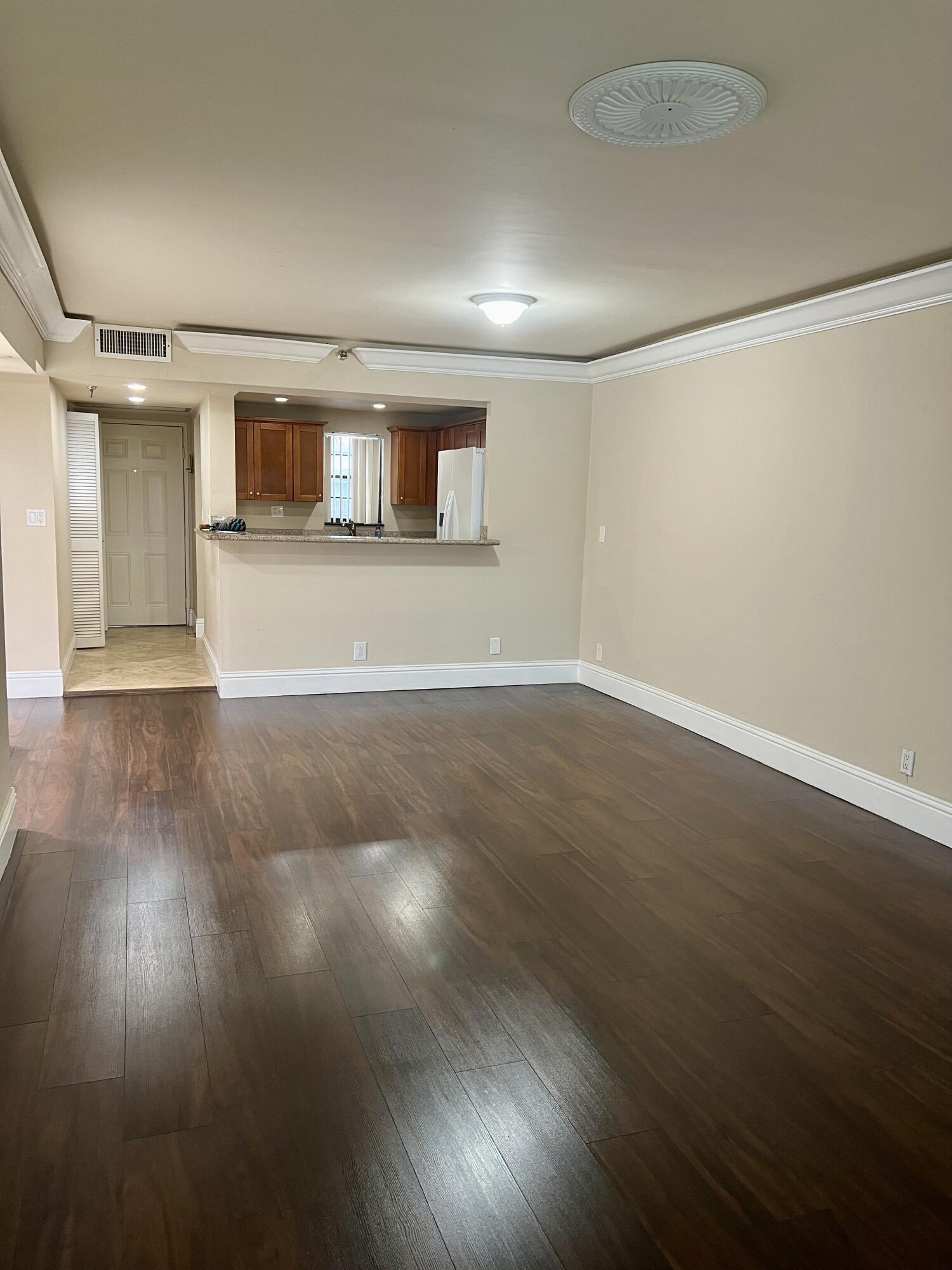 ISLE OF SANDALFOOT CONDO 4 - Residential