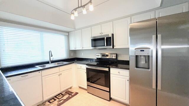 TAMBERLANE 2 CONDO - Residential Lease