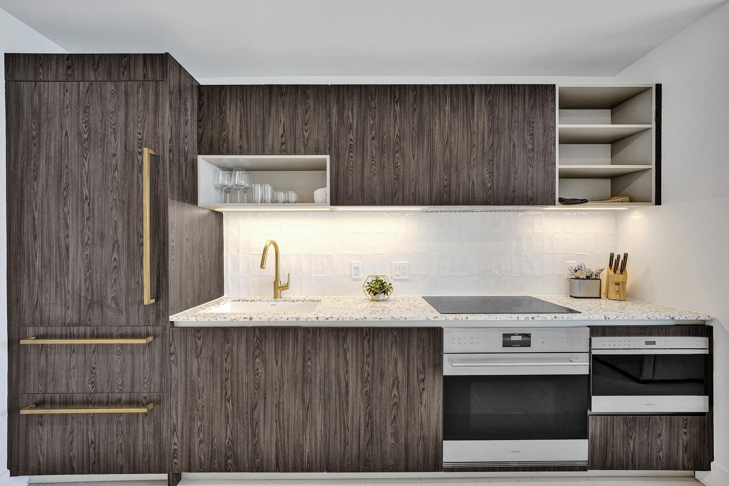 Natiivo / Gale Hotel - Residential
