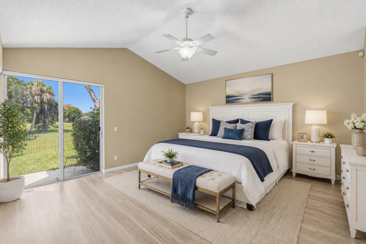 HOLLYWOOD LAKES COUNTRY CLUB AND - Residential