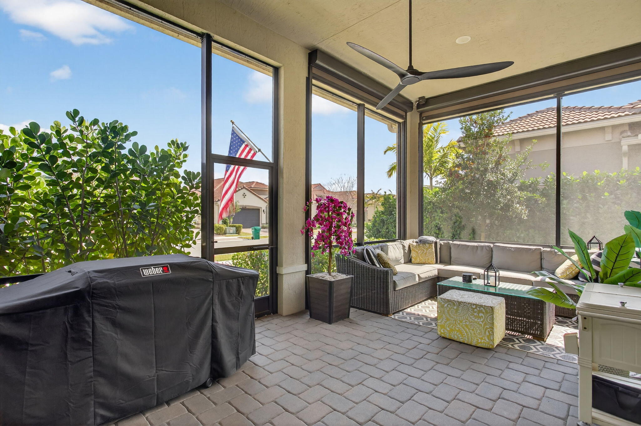 PARKLAND ROYALE - Residential