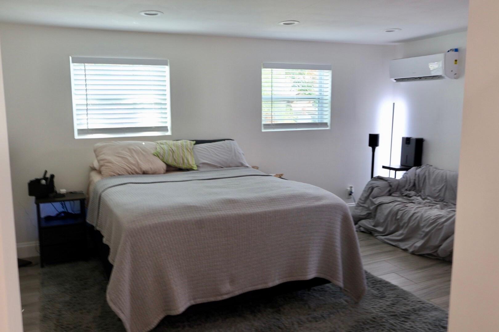CYPRESS HARBOR 1ST SEC - Residential Lease
