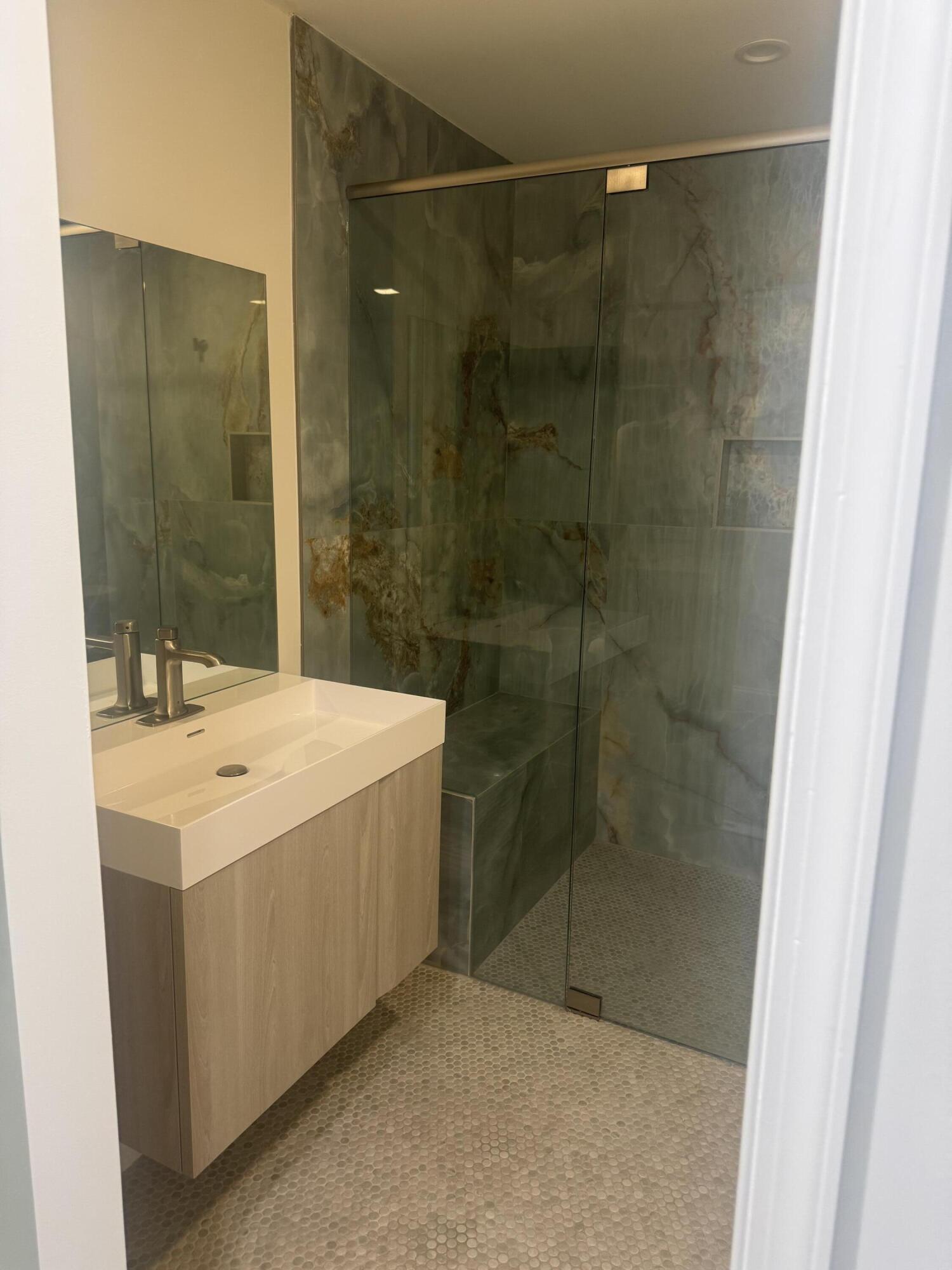 CYPRESS HARBOR 1ST SEC - Residential Lease
