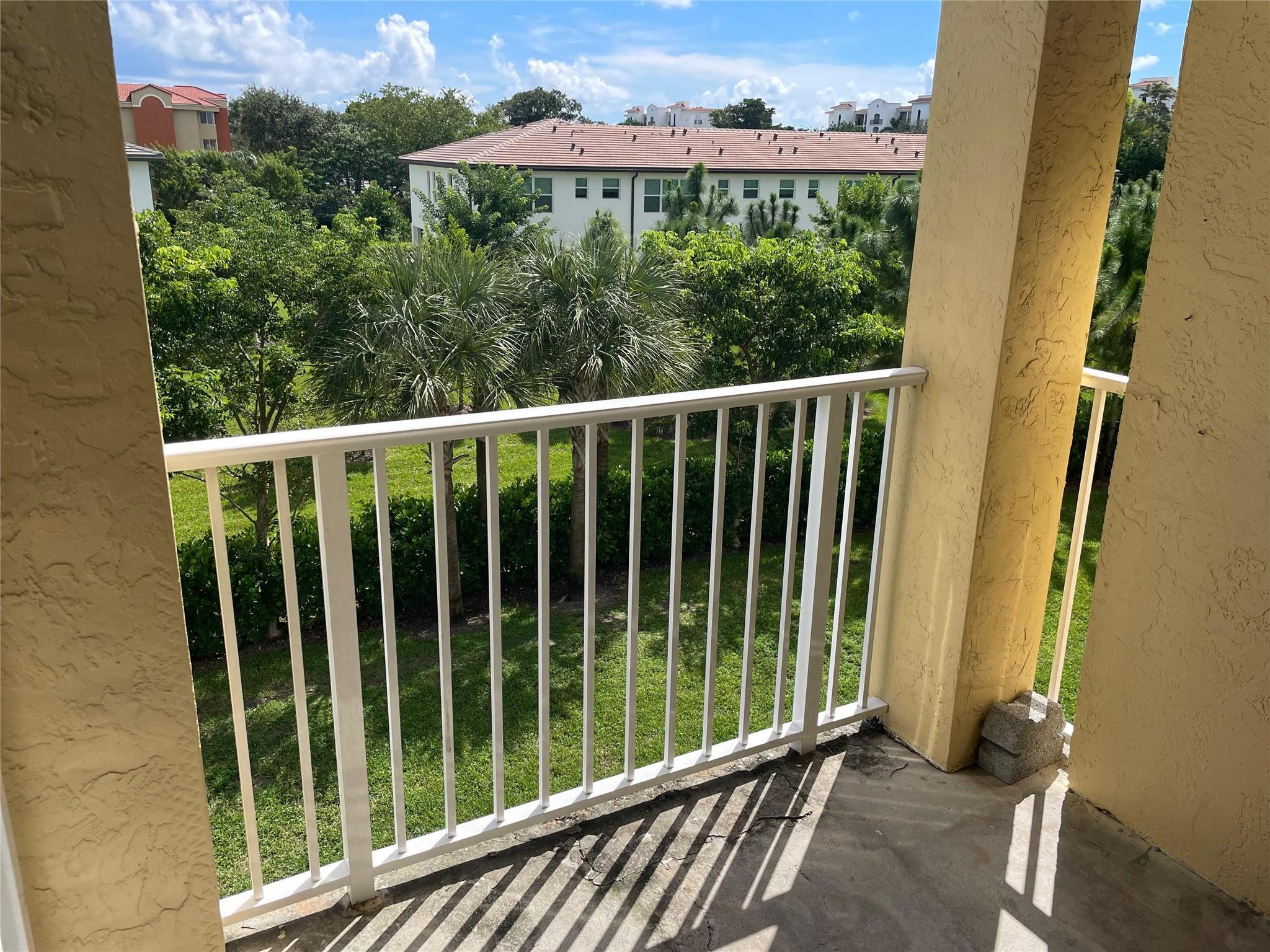 ADDISON POINTE AT BOCA RATON CONDO - Residential