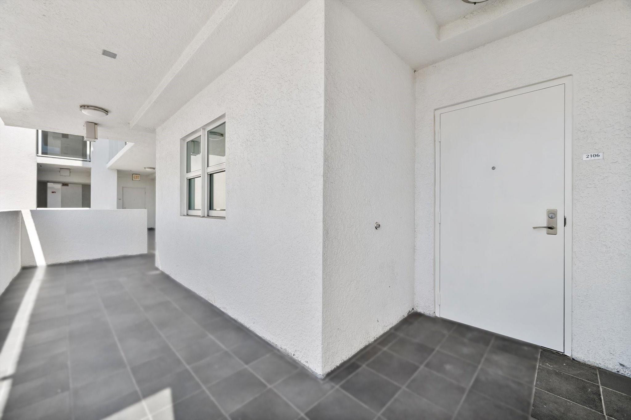 THE OAKS I CONDO - Residential