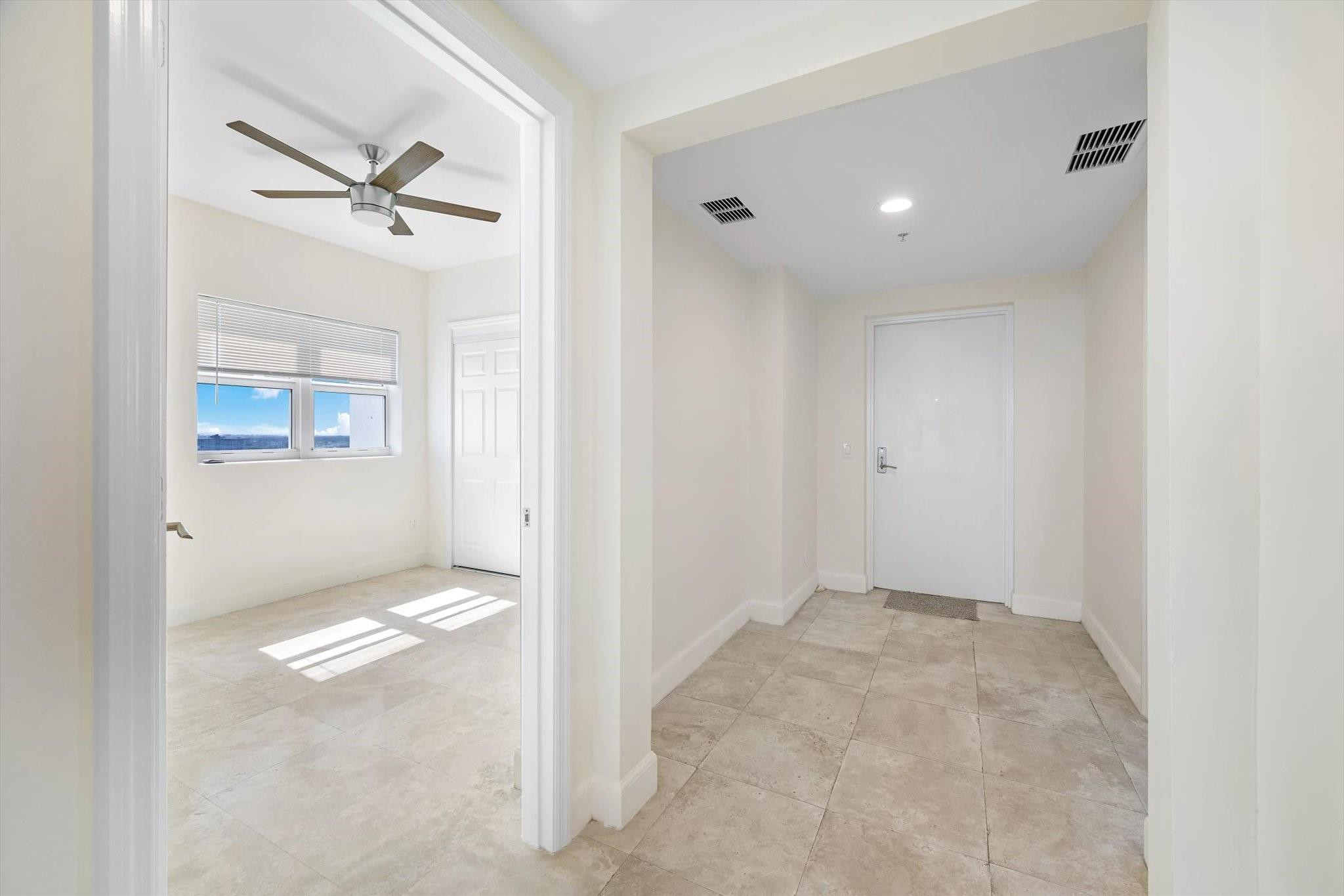 THE OAKS I CONDO - Residential
