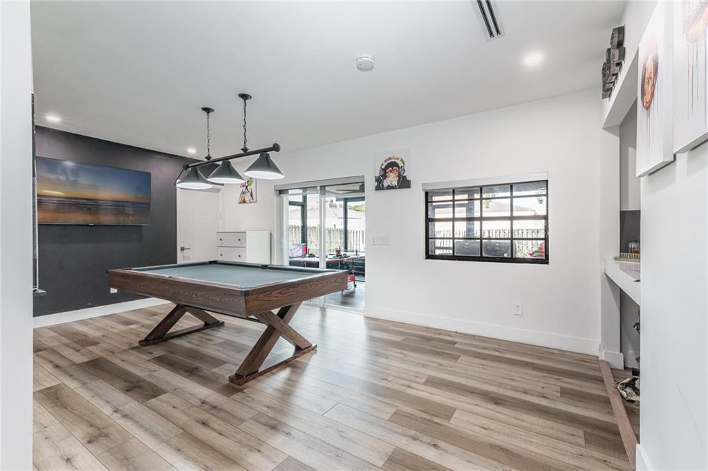 Sheridan Hills Sec One 68 - Residential