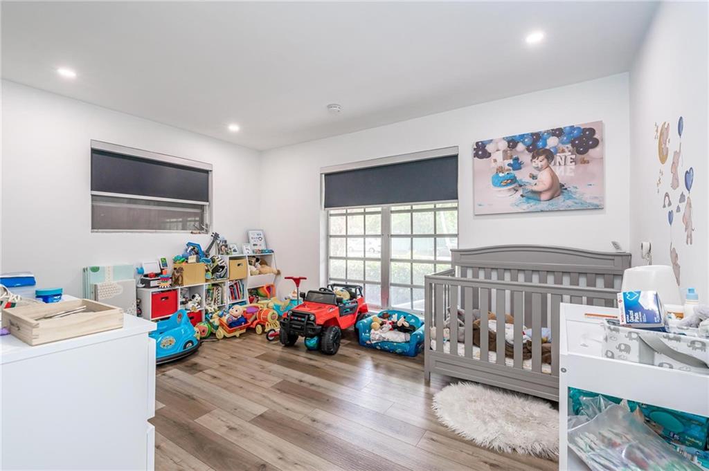 Sheridan Hills Sec One 68 - Residential