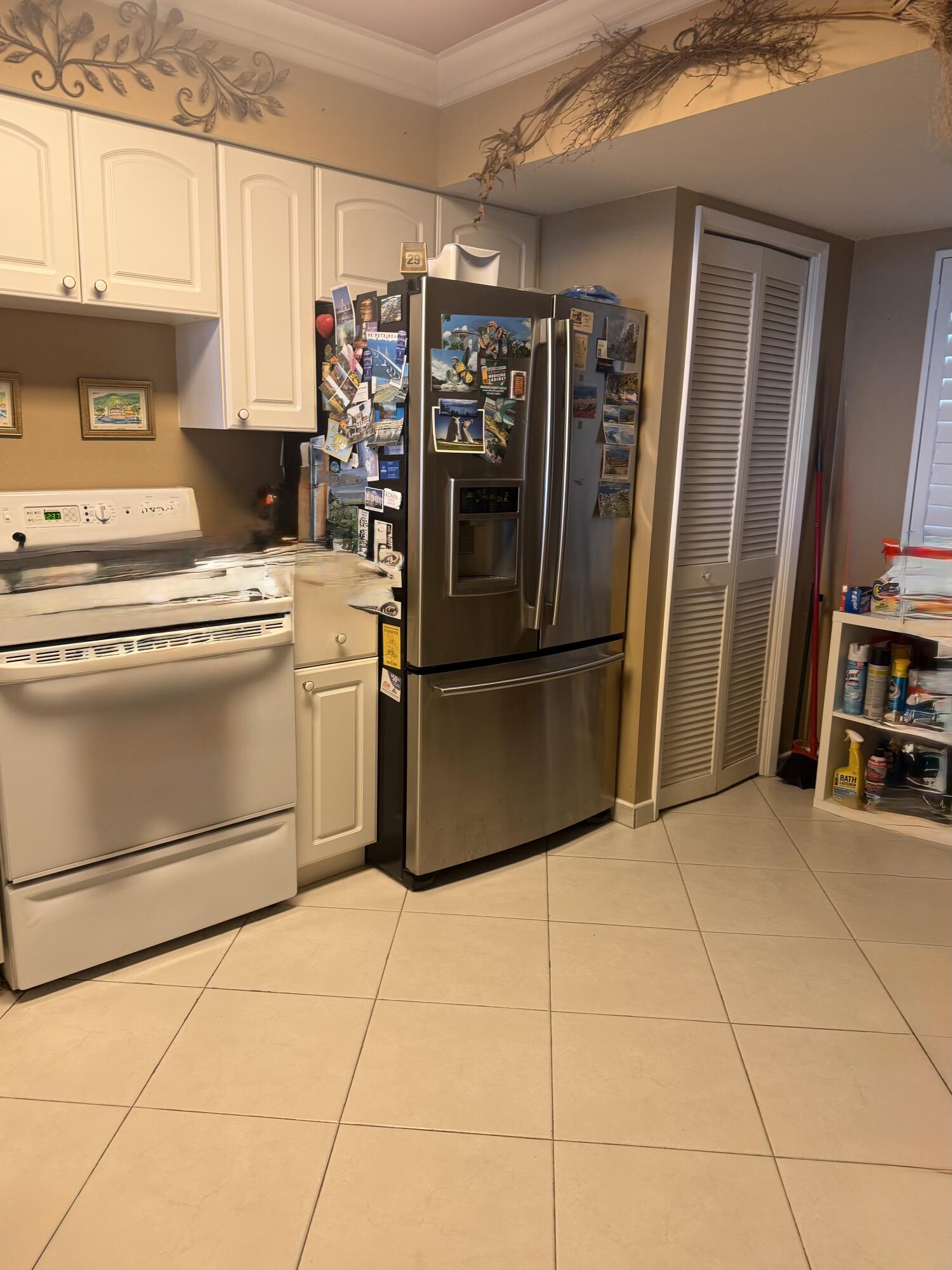 NO 53 PALM-AIRE COUNTRY CLUB - Residential