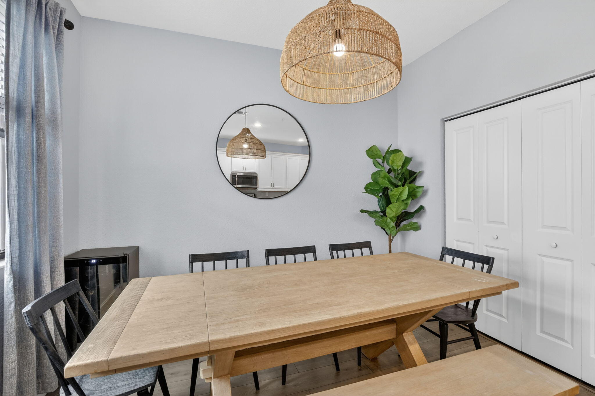 PEMBROKE LAKES SOUTH - Residential