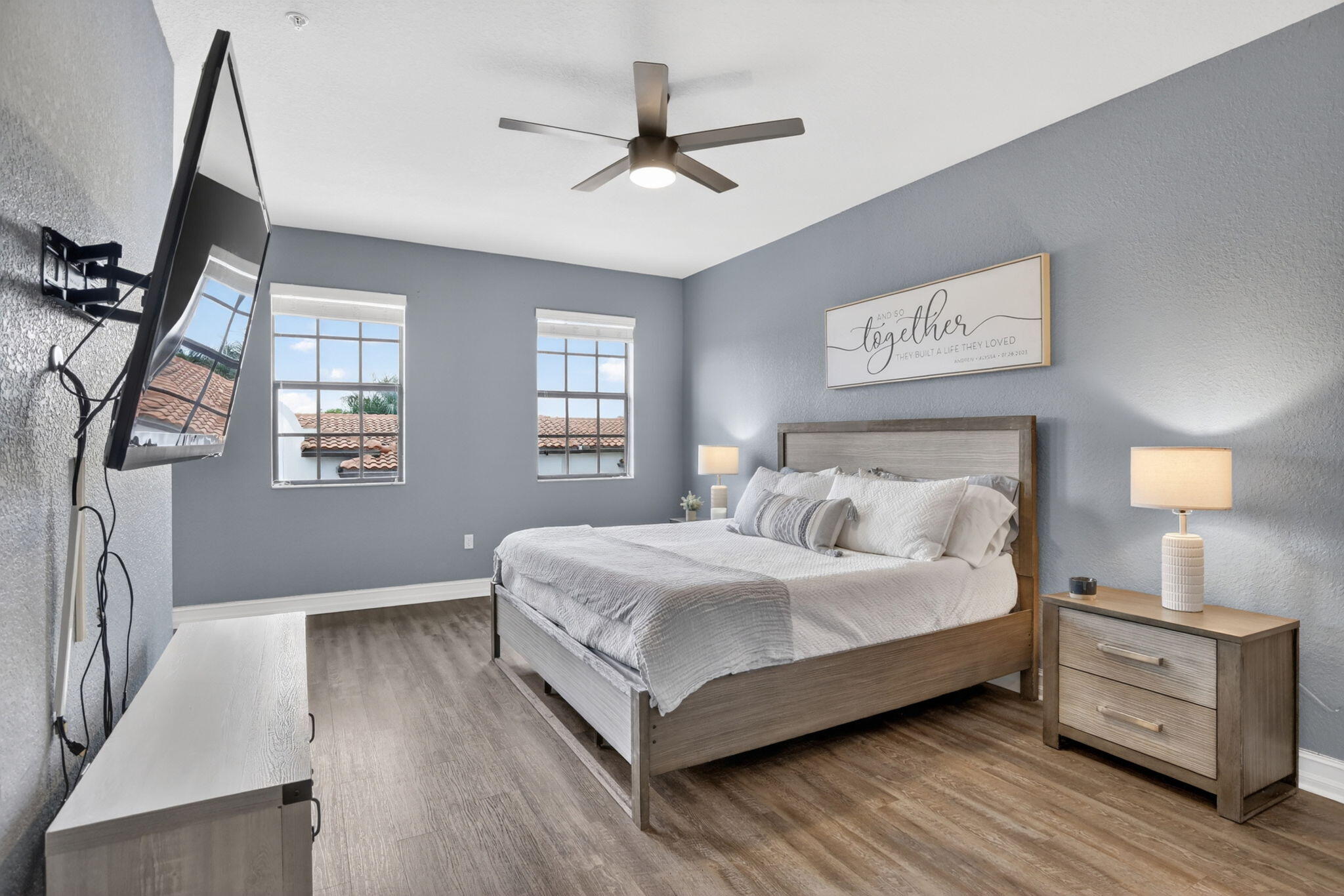 PEMBROKE LAKES SOUTH - Residential