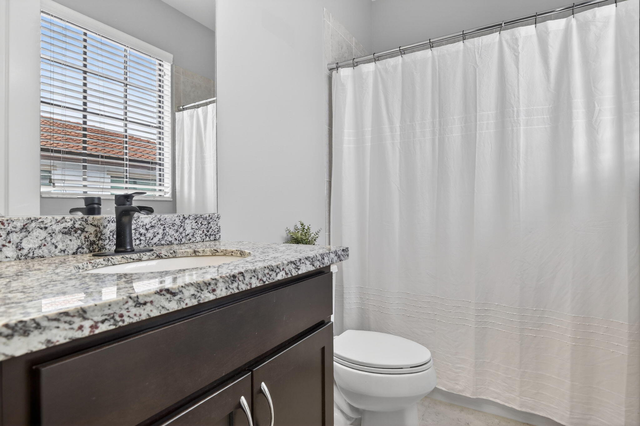 PEMBROKE LAKES SOUTH - Residential