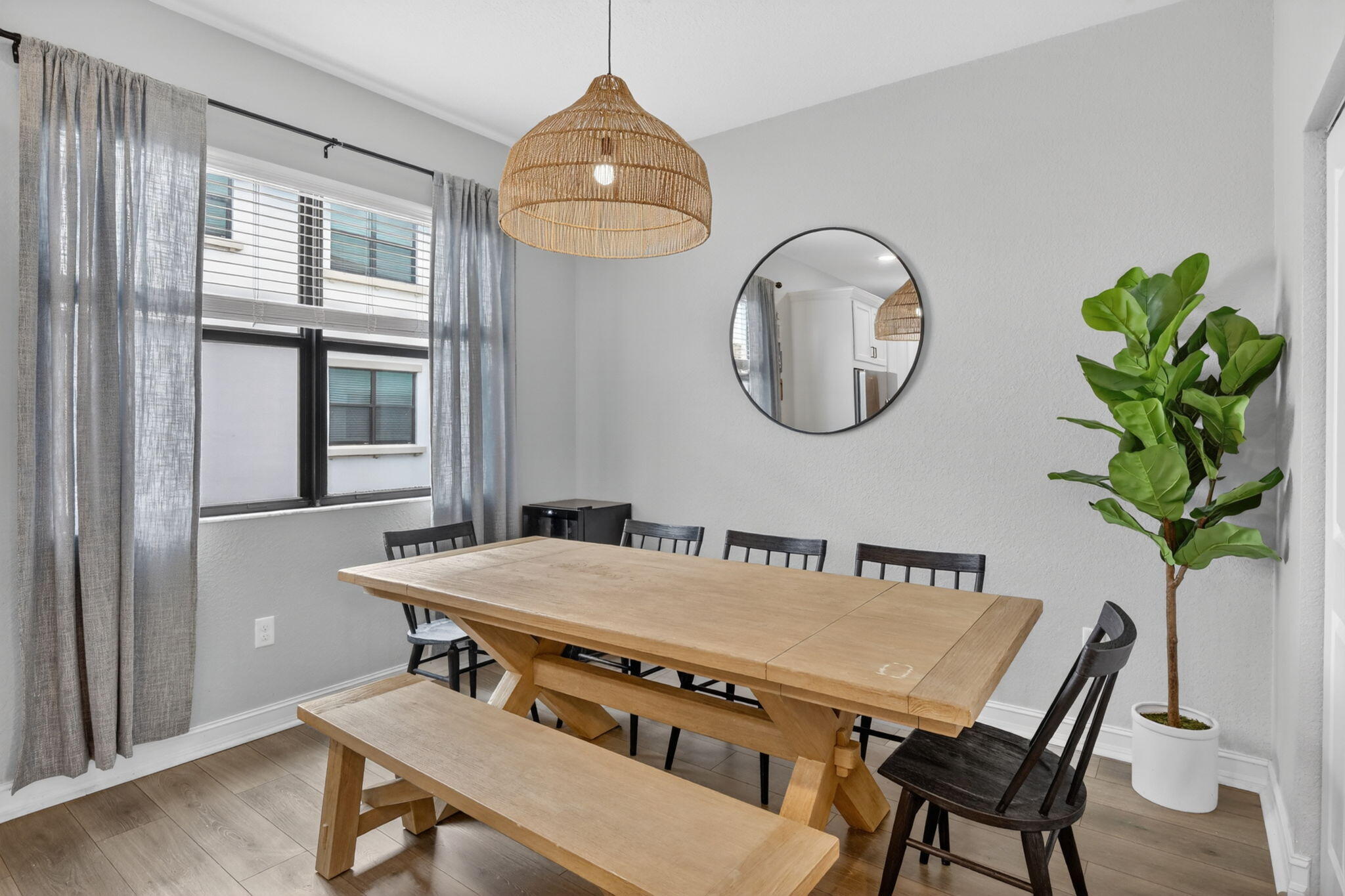 PEMBROKE LAKES SOUTH - Residential