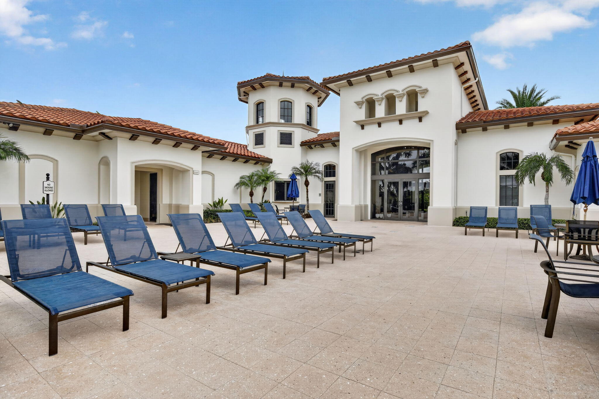 PEMBROKE LAKES SOUTH - Residential