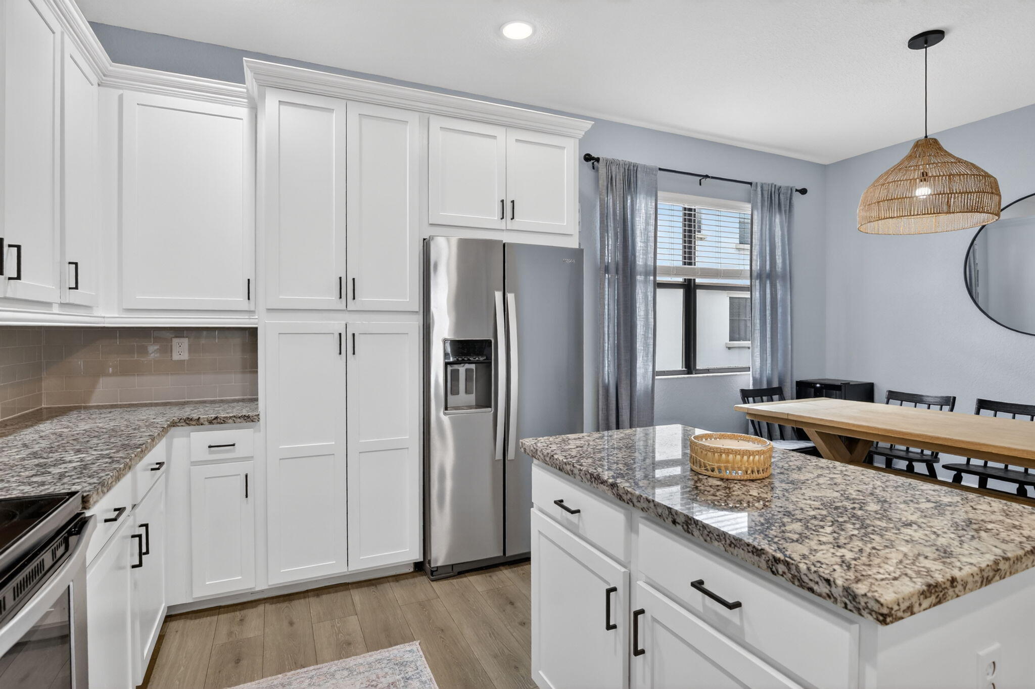 PEMBROKE LAKES SOUTH - Residential