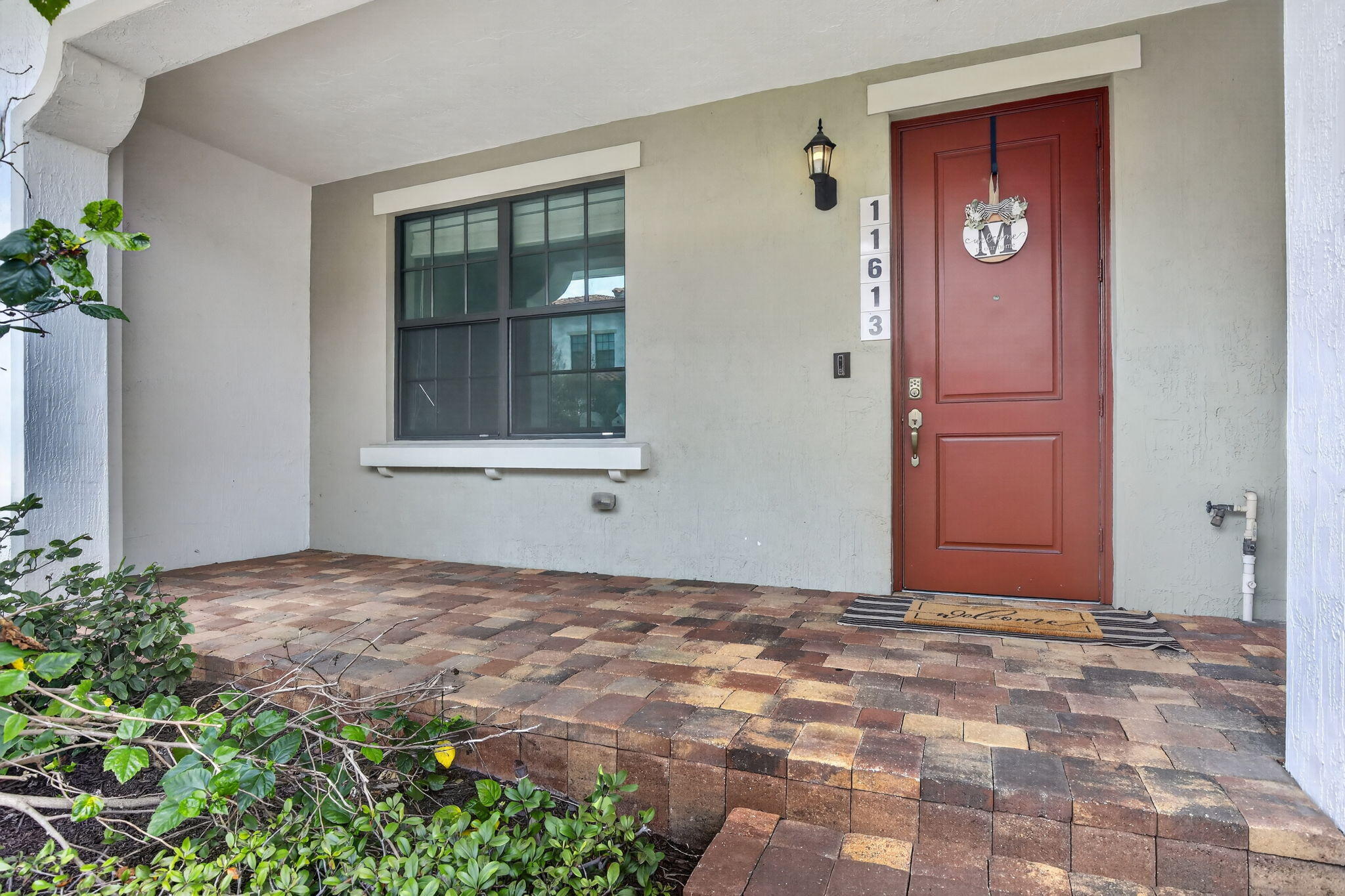 PEMBROKE LAKES SOUTH - Residential