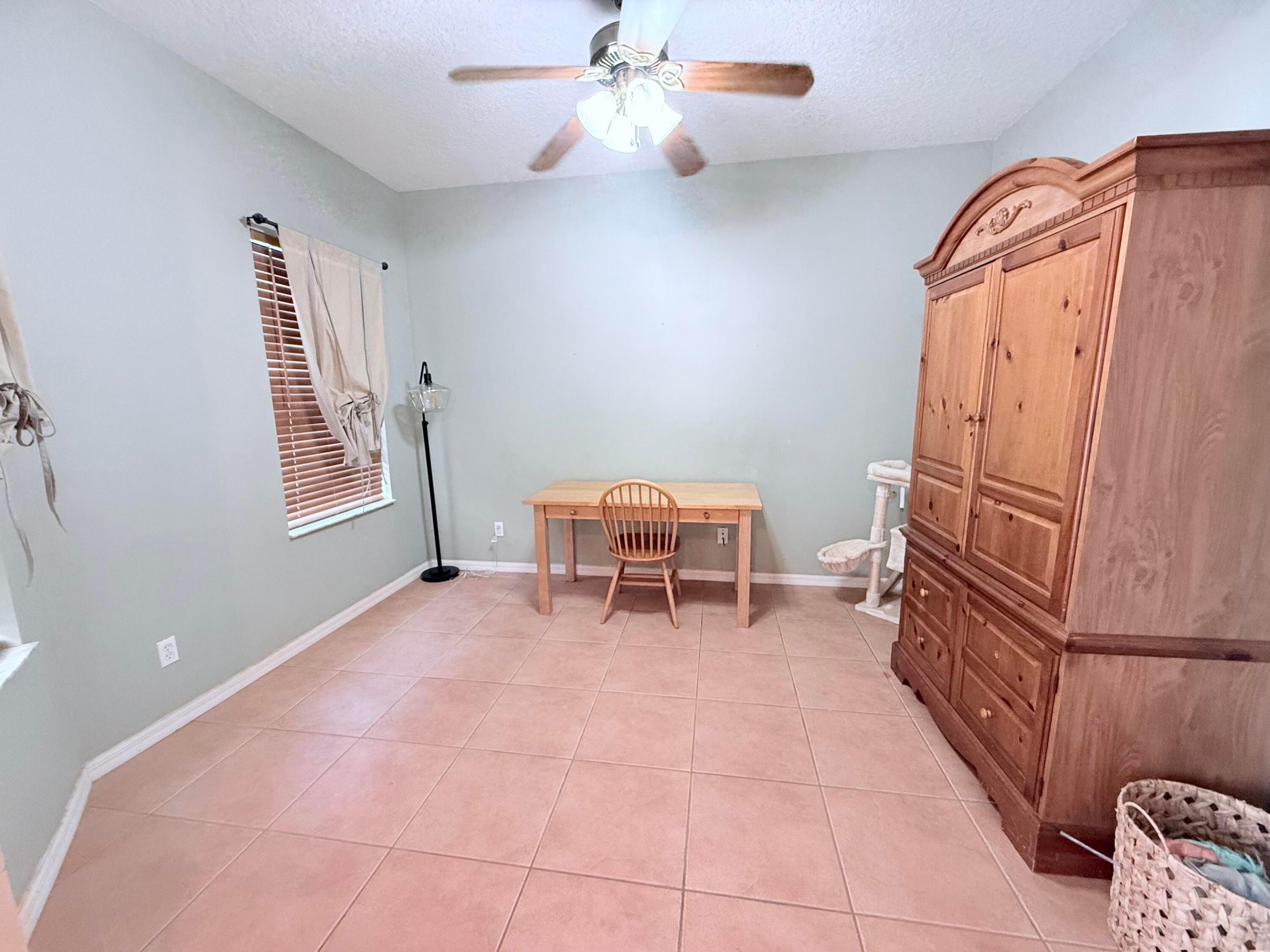 PORT ST LUCIE-SEC 19 - Residential