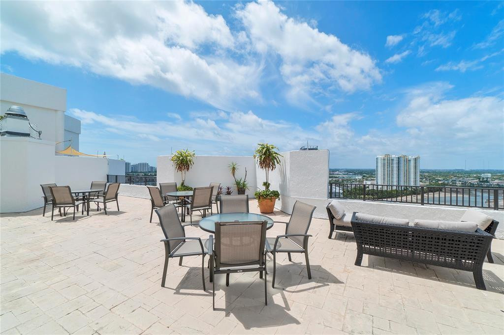 Anchor Bay Club - Residential
