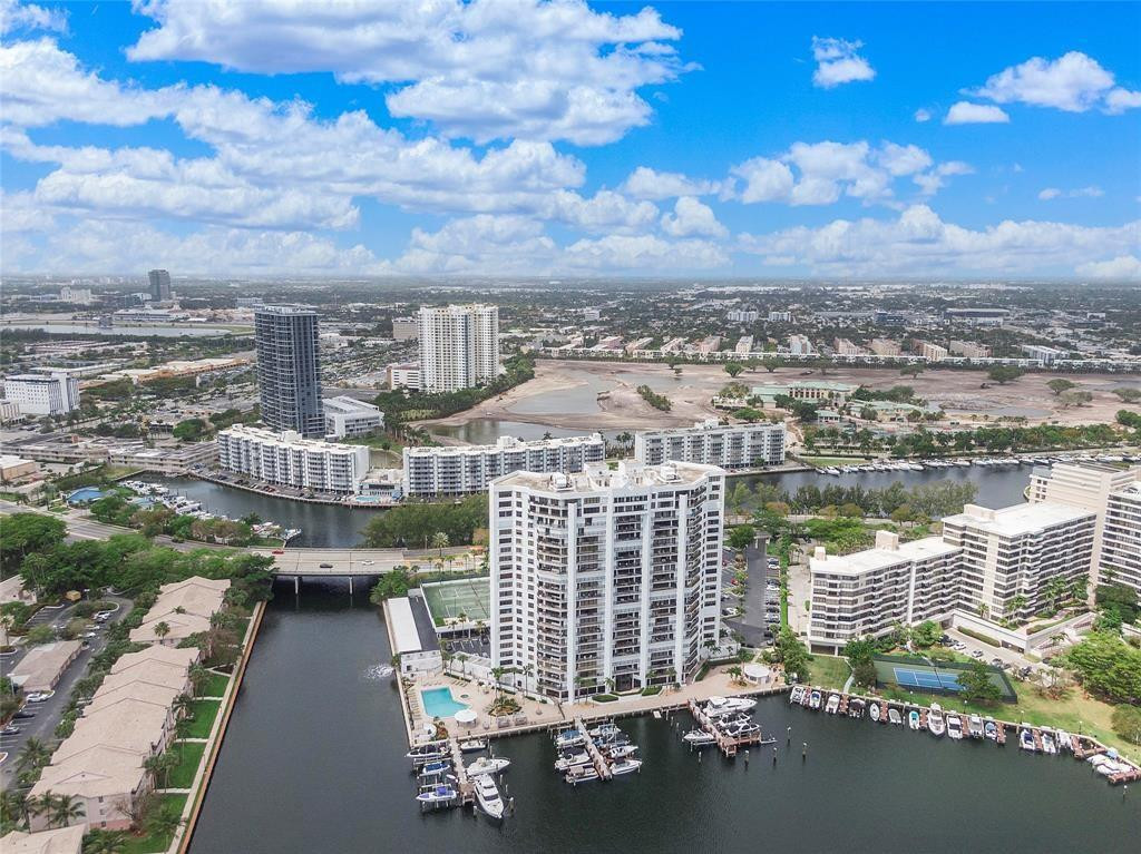 Anchor Bay Club - Residential