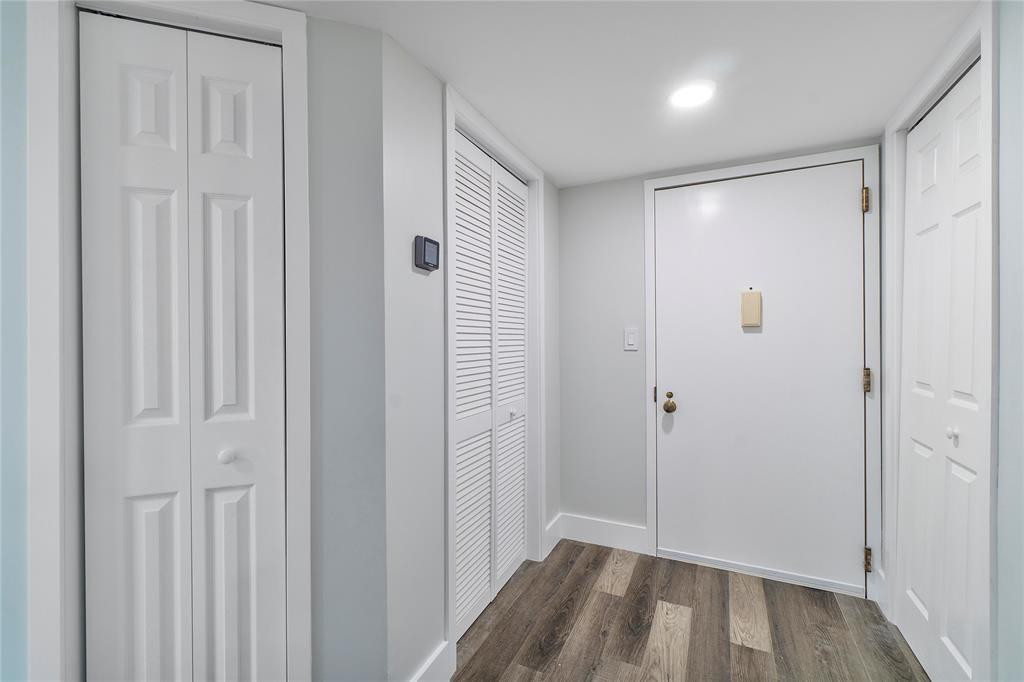 Anchor Bay Club - Residential