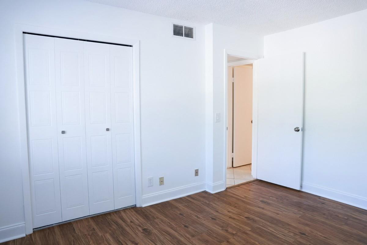 Weston Lakes - Residential