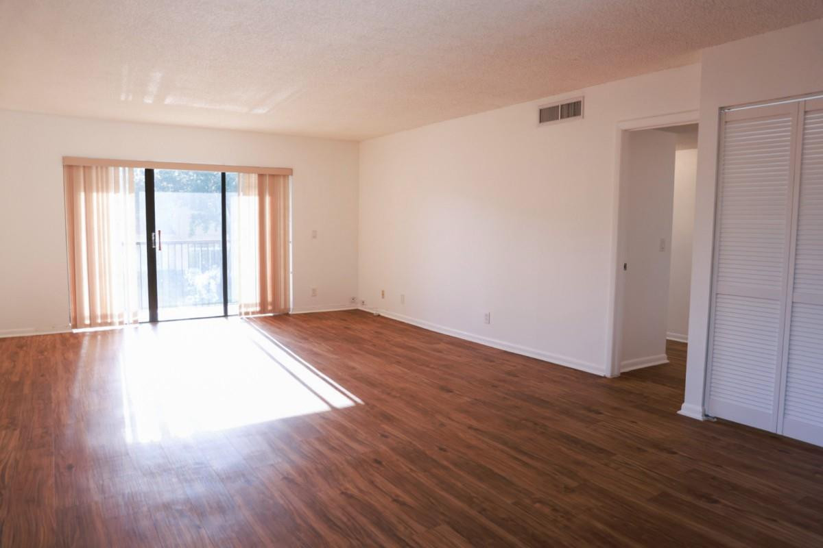 Weston Lakes - Residential