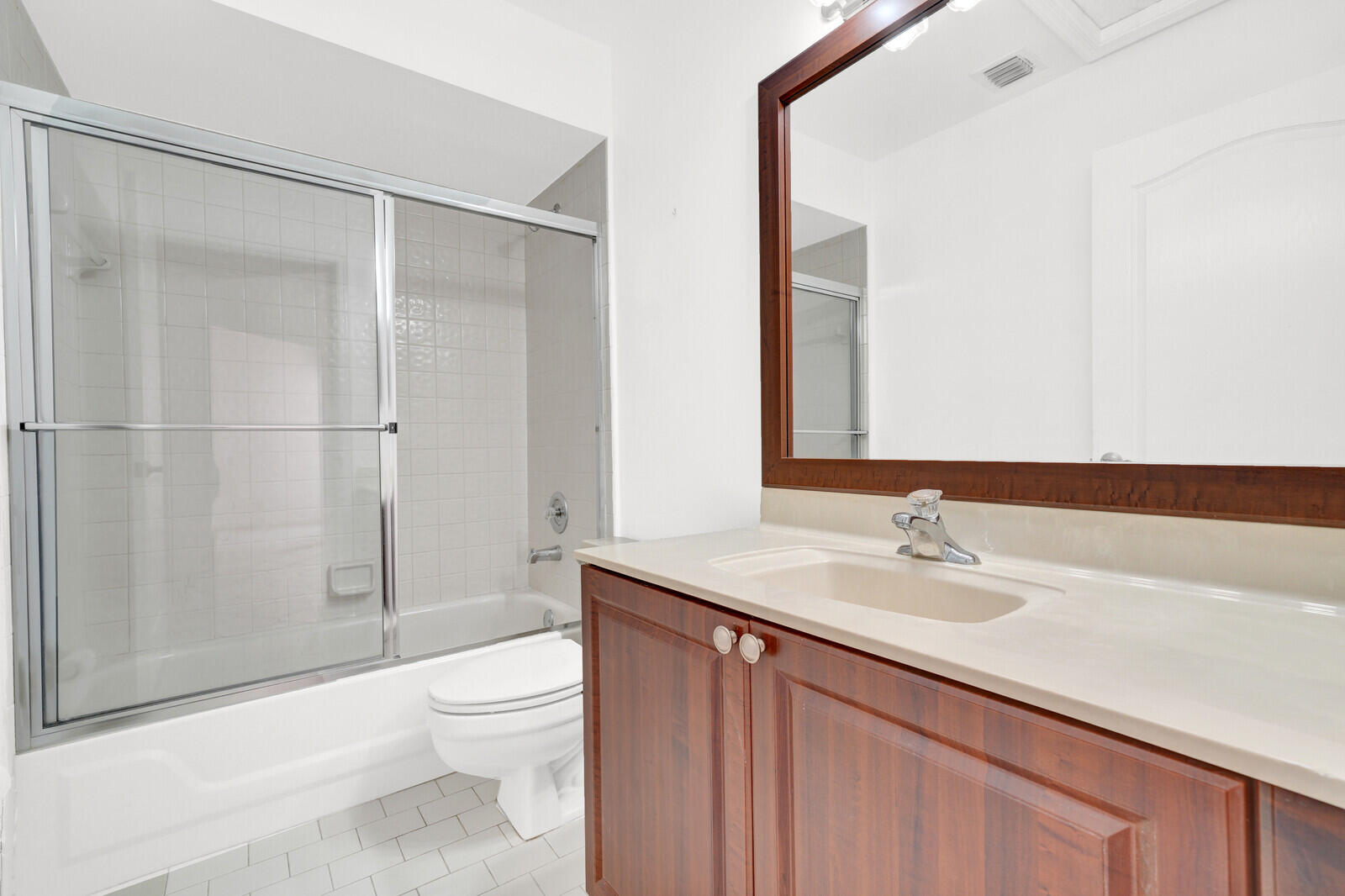 SONOMA LAKE ESTATES AT BOCA RATON - Residential