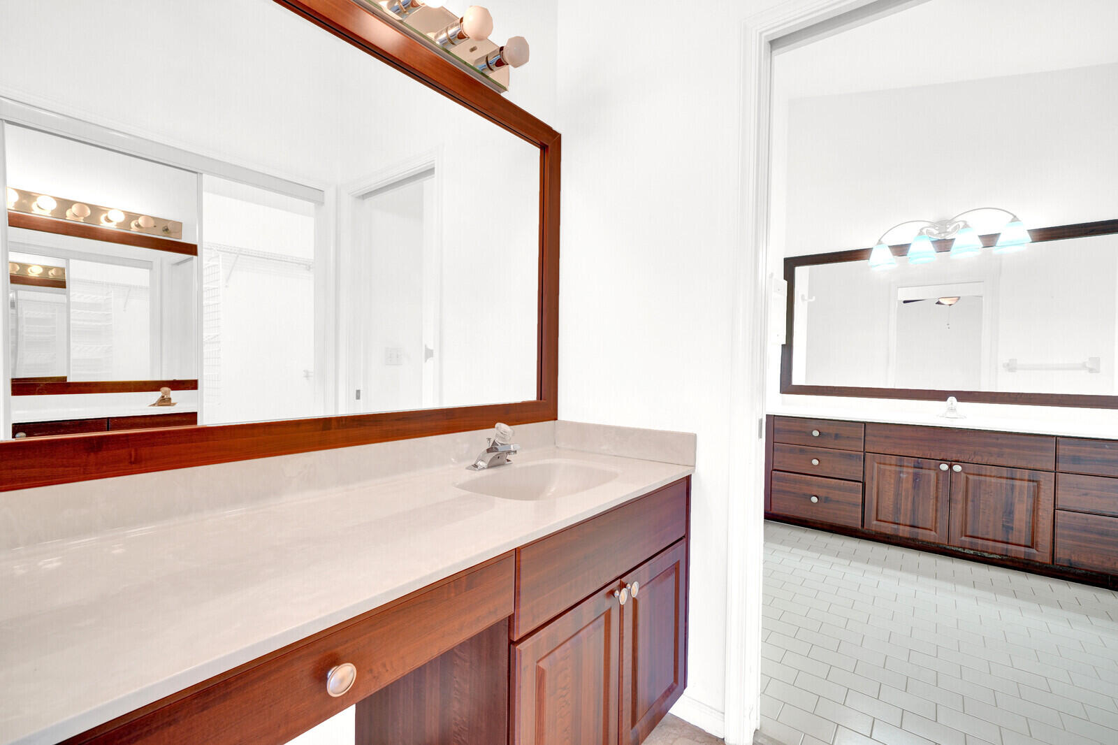 SONOMA LAKE ESTATES AT BOCA RATON - Residential