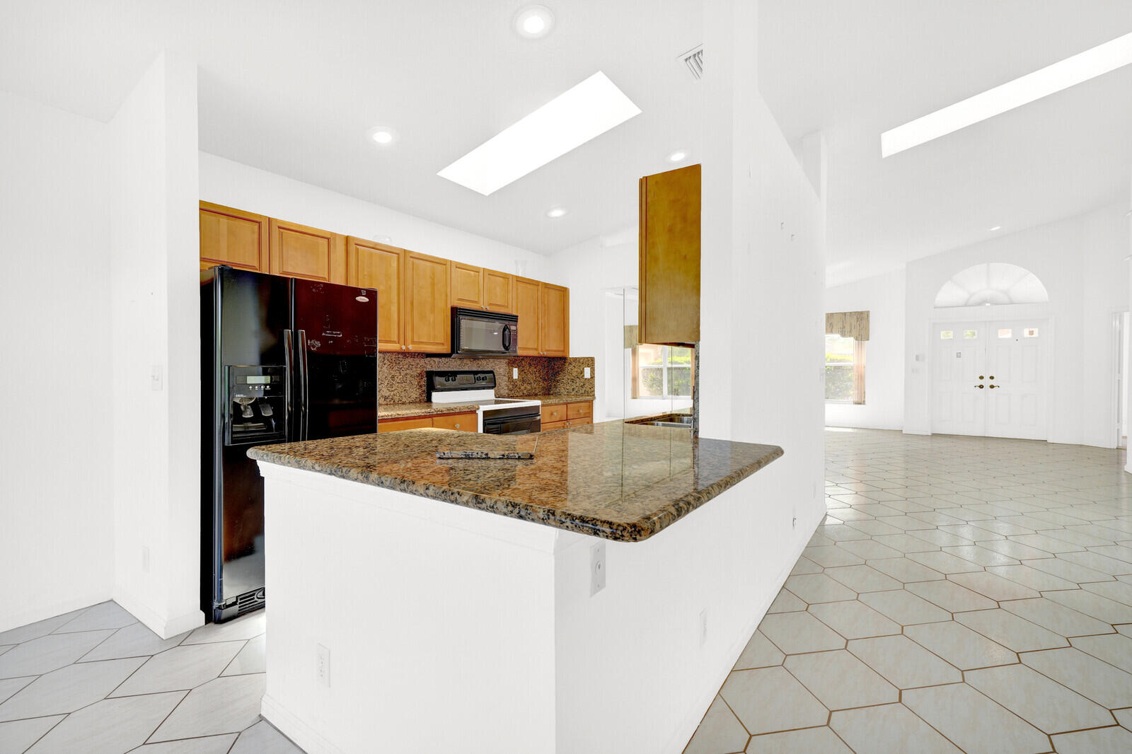 SONOMA LAKE ESTATES AT BOCA RATON - Residential