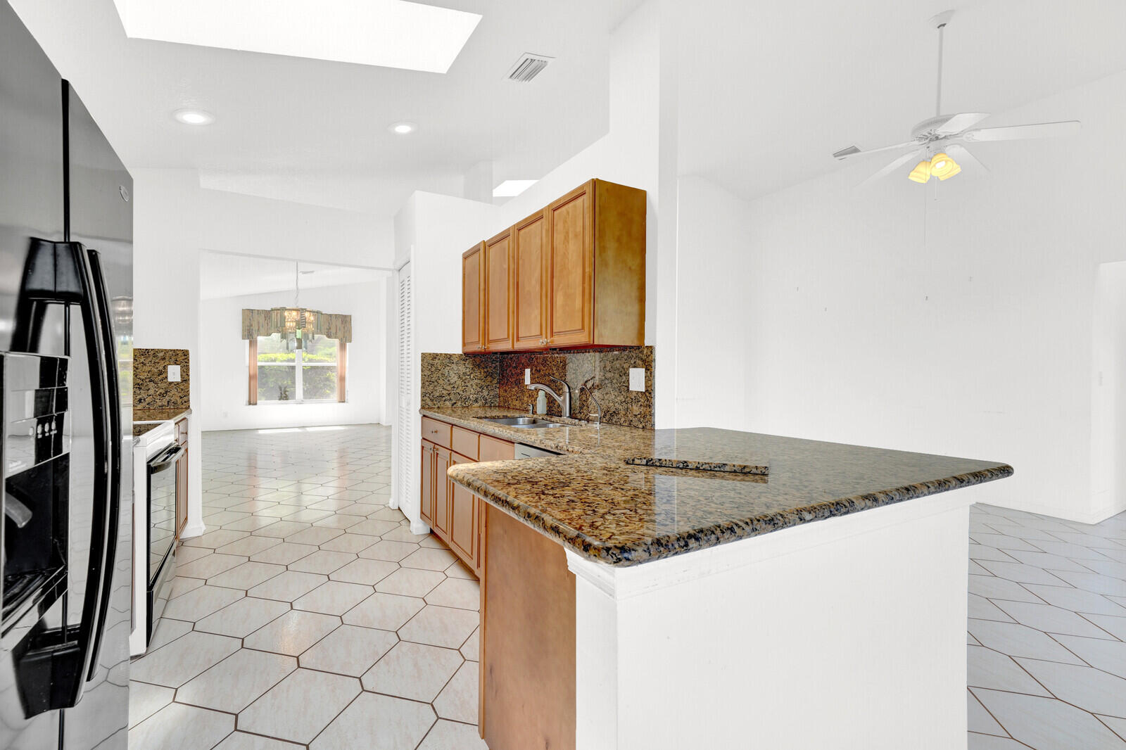 SONOMA LAKE ESTATES AT BOCA RATON - Residential