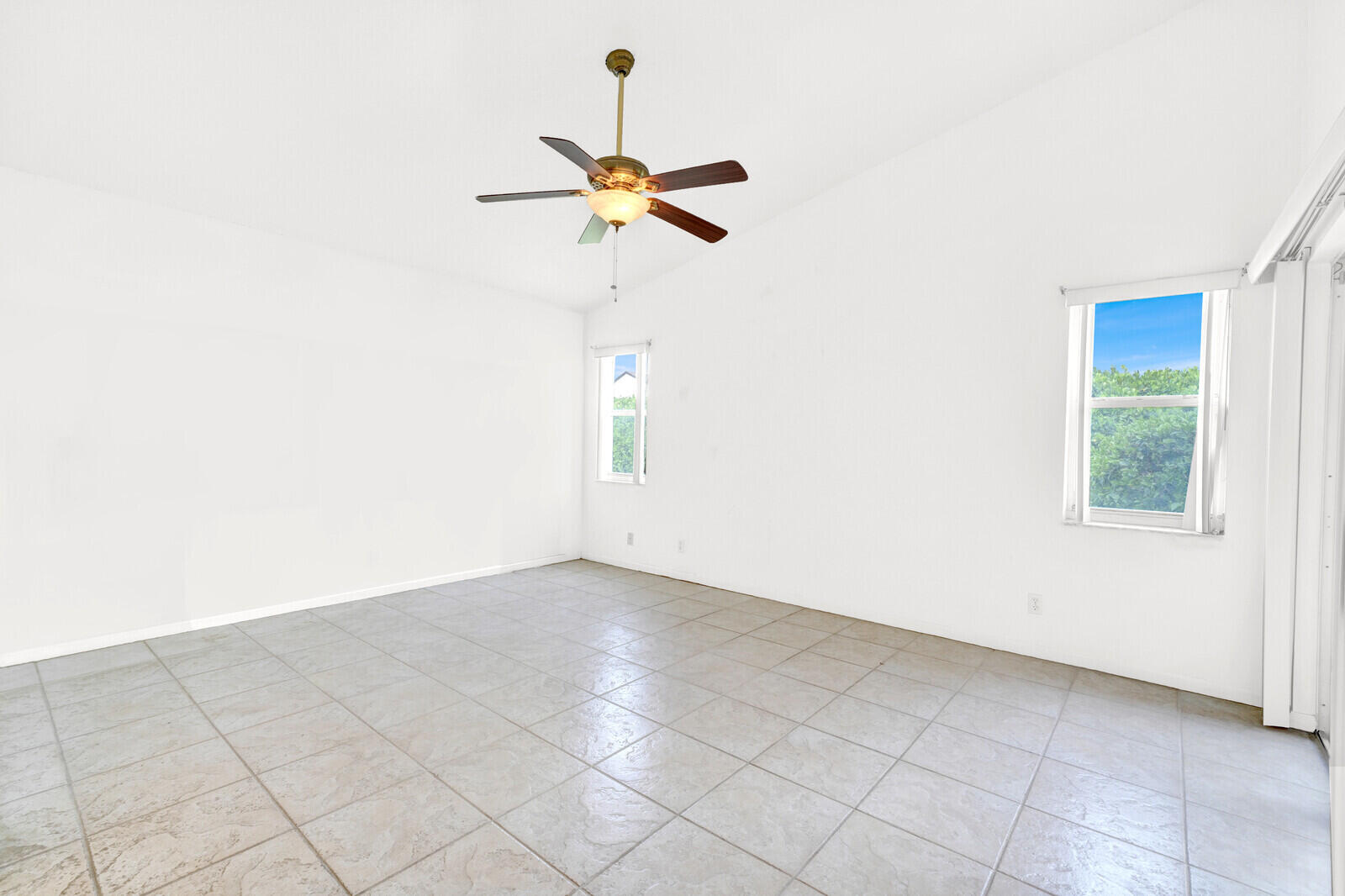 SONOMA LAKE ESTATES AT BOCA RATON - Residential